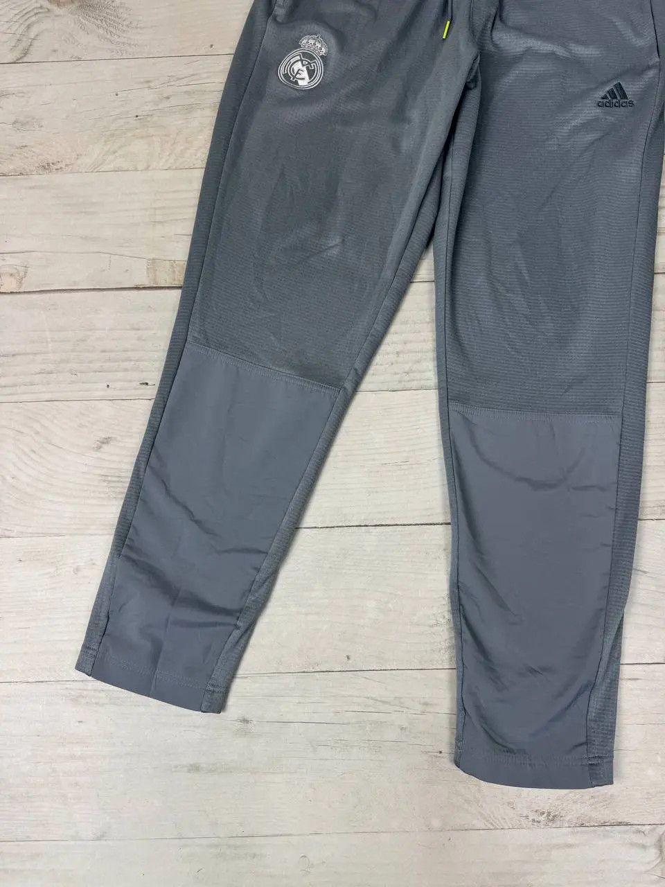 Adidas Adidas Real Madrid Training Track Pants Soccer Football Size US 32 / EU 48 - 3 Thumbnail