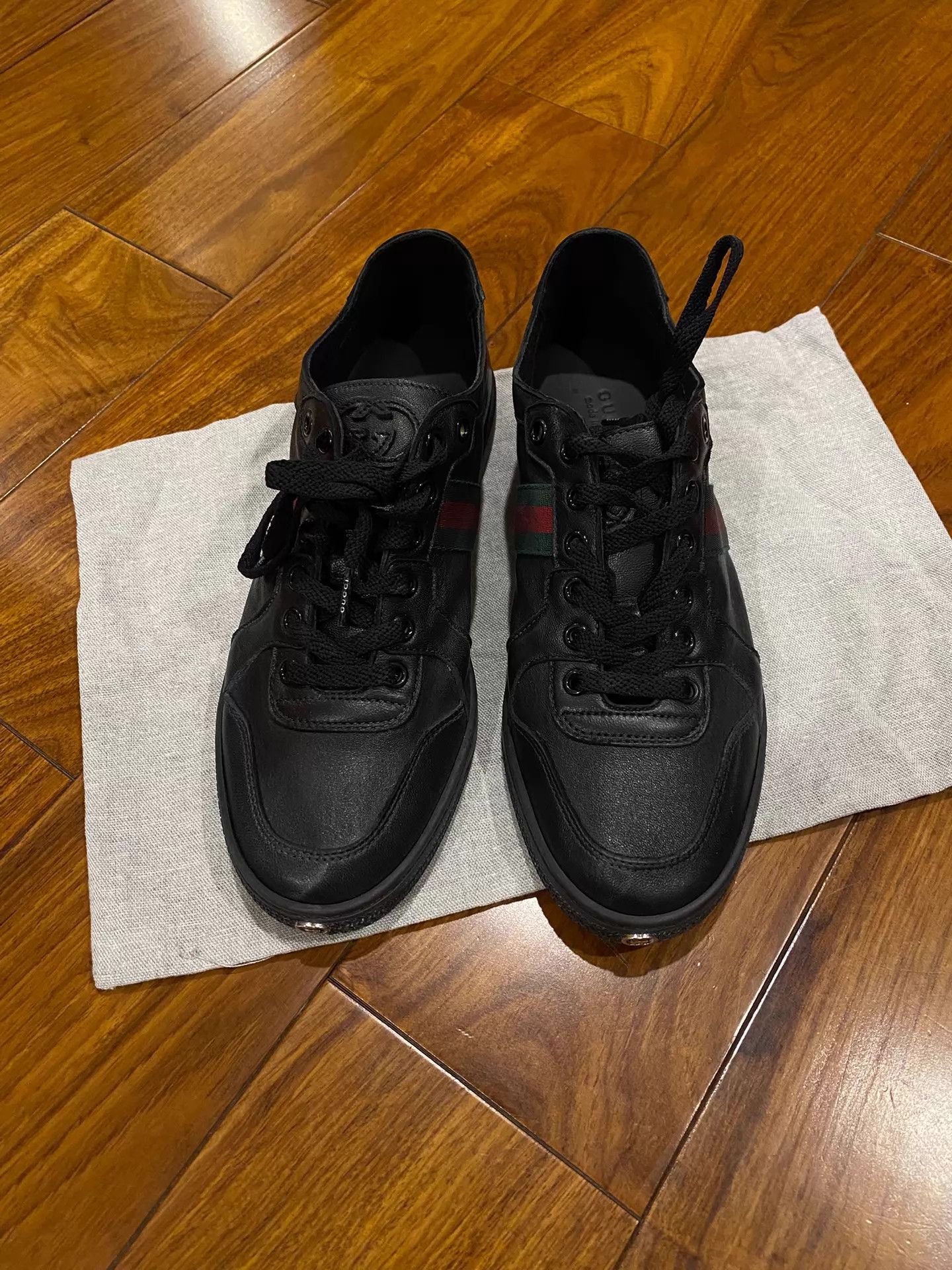 Gucci Gucci 26ss by denma distressed sneaker 39EU star Size US 6 / EU 39 - 1 Thumbnail