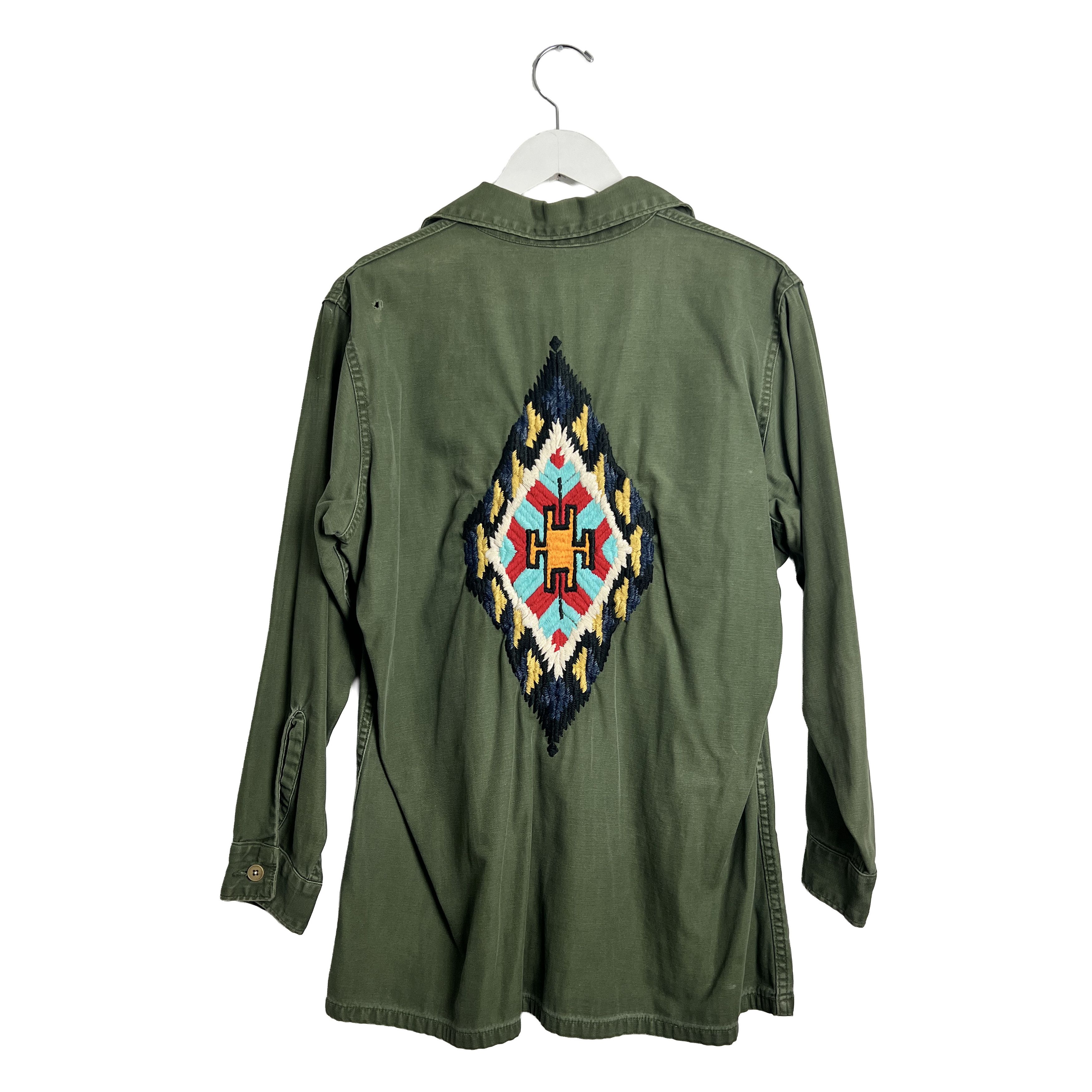 Dr. Collectors Southwestern Embroidered Distressed US Army Shirt Size US M / EU 48-50 / 2 - 1 Thumbnail