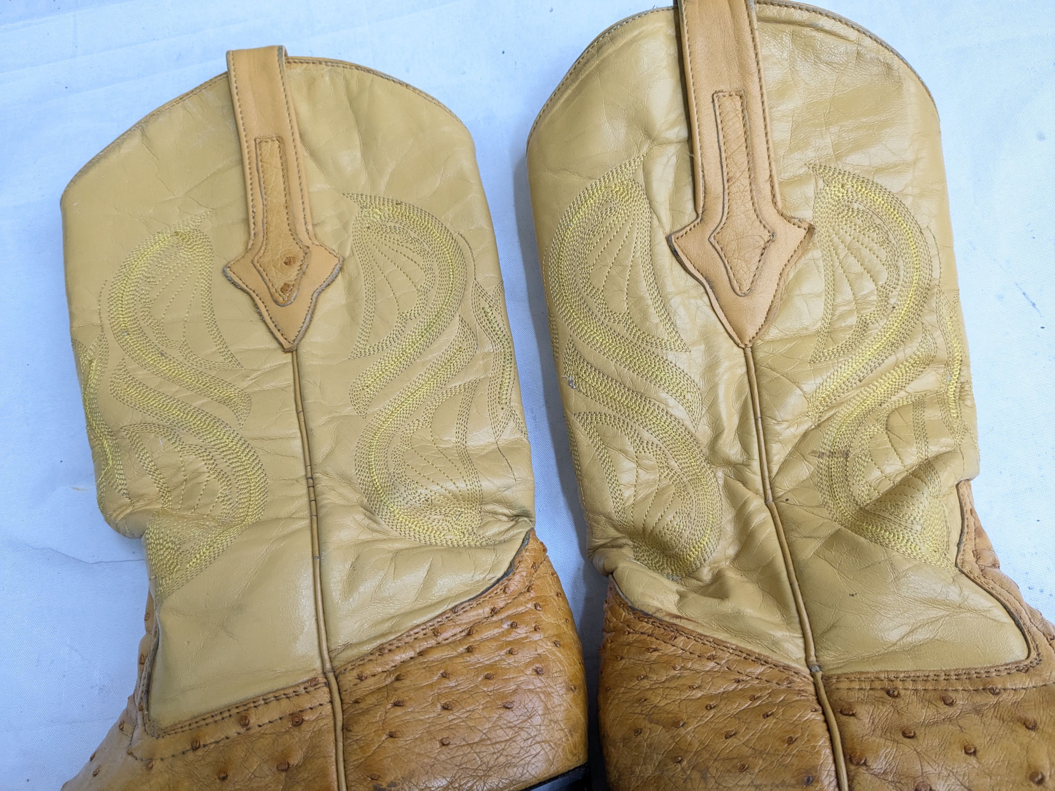 Nike Vintage Cowboy Boots Yellow Crocodile Leather 7.5 Size US 7.5 / EU 40-41 - 4 Thumbnail