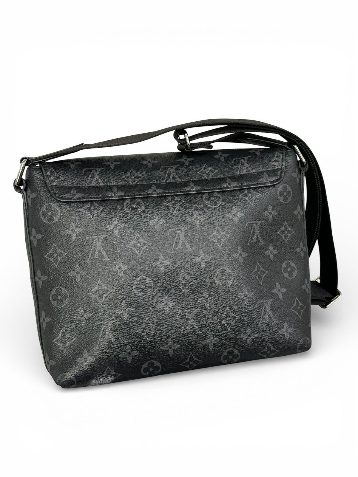 Louis Vuitton LOUIS VUITTON Monogram Eclipse District Shoulder Bag Size ONE SIZE - 7 Thumbnail