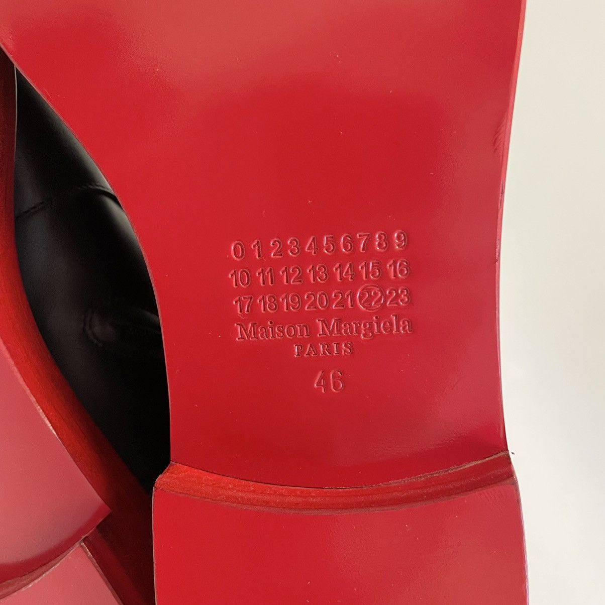 Maison Margiela A/W 16 ‘Painted Red Sole’ Black Boots Size US 13 / EU 46 - 21 Thumbnail