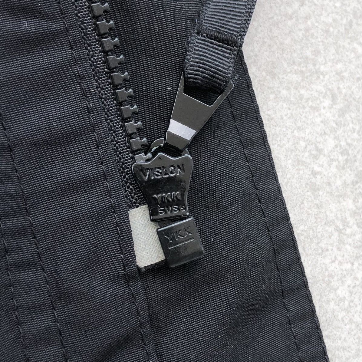 Uniqlo Uniqlo Men’s Black Field Nylon Jacket Size US M / EU 48-50 / 2 - 13 Thumbnail