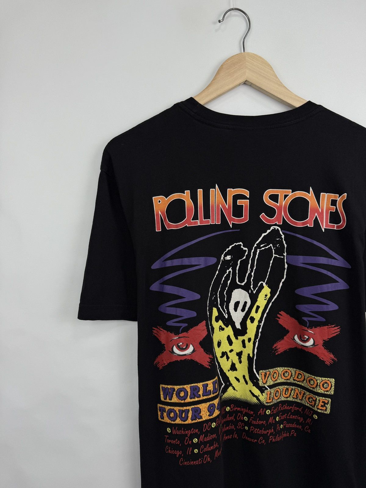 The Rolling Stones 🇬🇧 The Rolling Stones Voodoo Lounge World Tour 94 T-Shirt H&M Size US M / EU 48-50 / 2 - 8 Thumbnail
