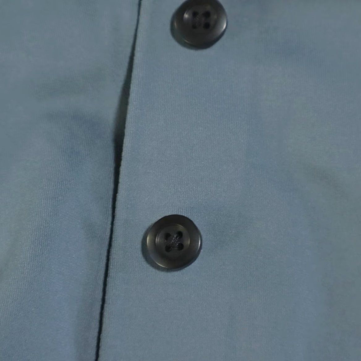 Lululemon Lululemon Woven Polyester Solid Polo Shirt Gray Men's M Shirt Size US M / EU 48-50 / 2 - 6 Thumbnail