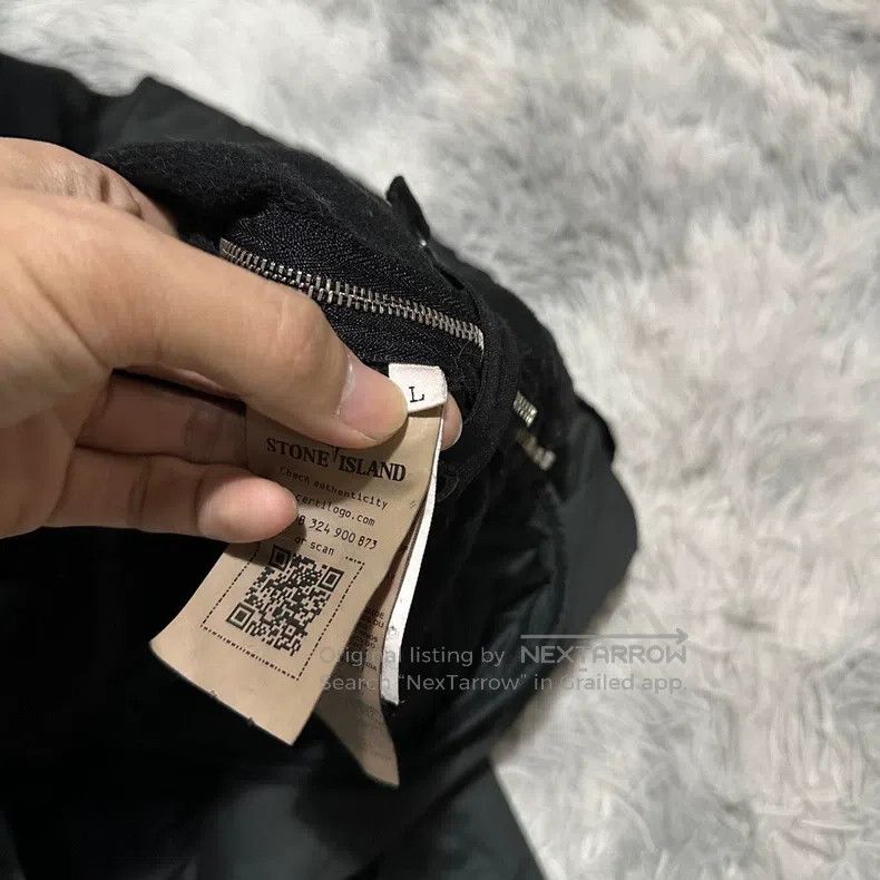 Stone Island Stone Island Shadow Series V Neck Nylon Jacket, Black, L S Size US L / EU 52-54 / 3 - 5 Thumbnail