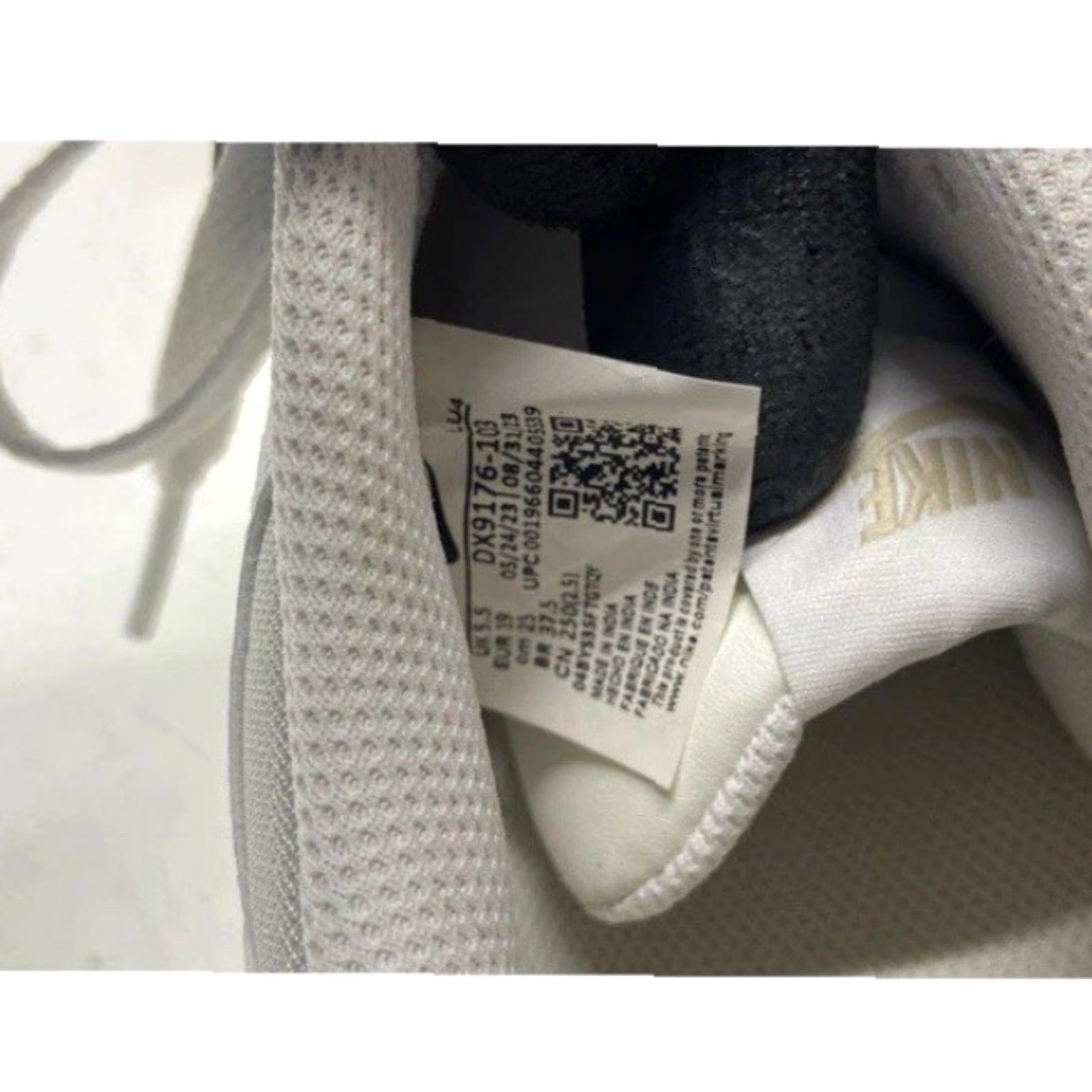 Nike Women's Nike Gamma Force All White Low Top Sneakers DX9176-100 Size 8 Shoes Casual Leather White Womens Nike Gamma Force Sneakers Size US 8 / IT 38 - 7 Thumbnail