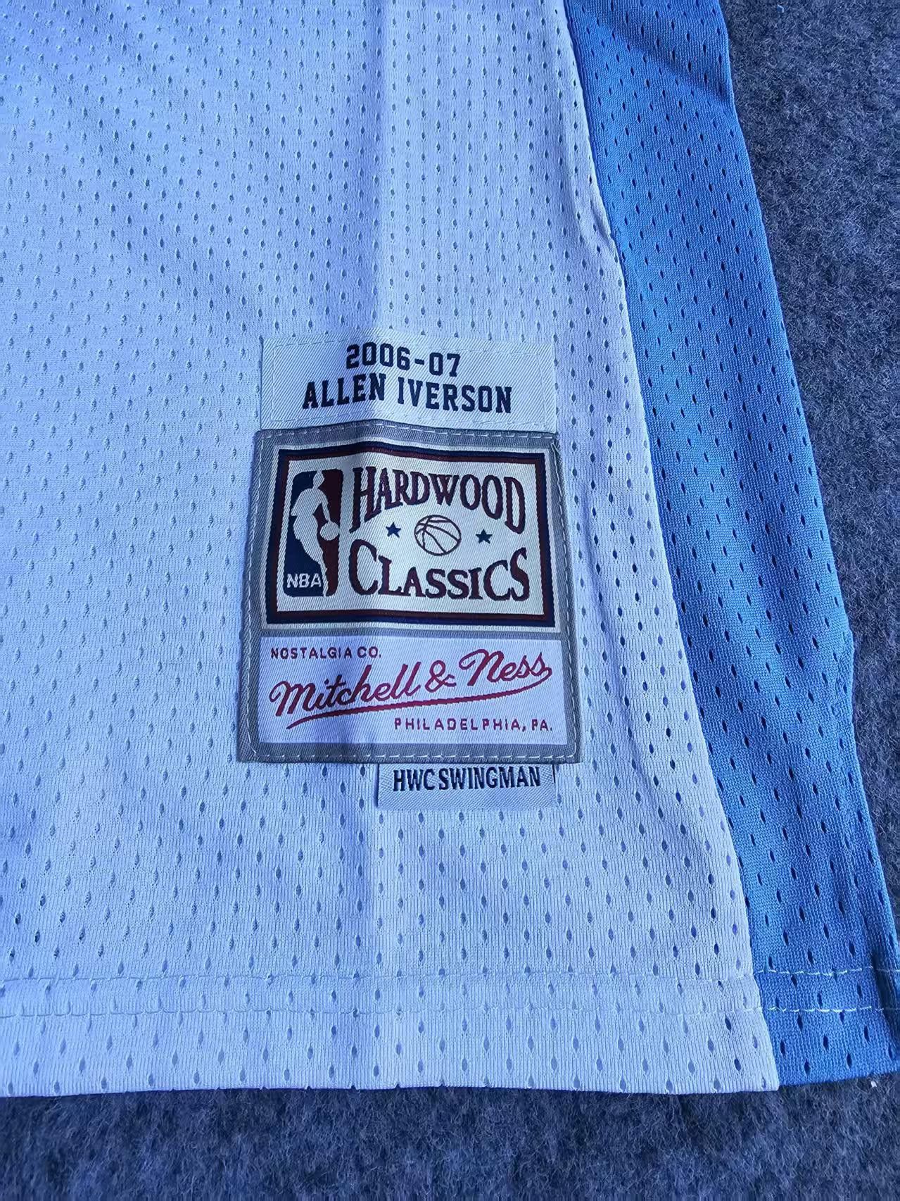 NBA 2006 07 Denver Nuggets 3 Allen Iverson Jersey Size US M / EU 48-50 / 2 - 3 Thumbnail