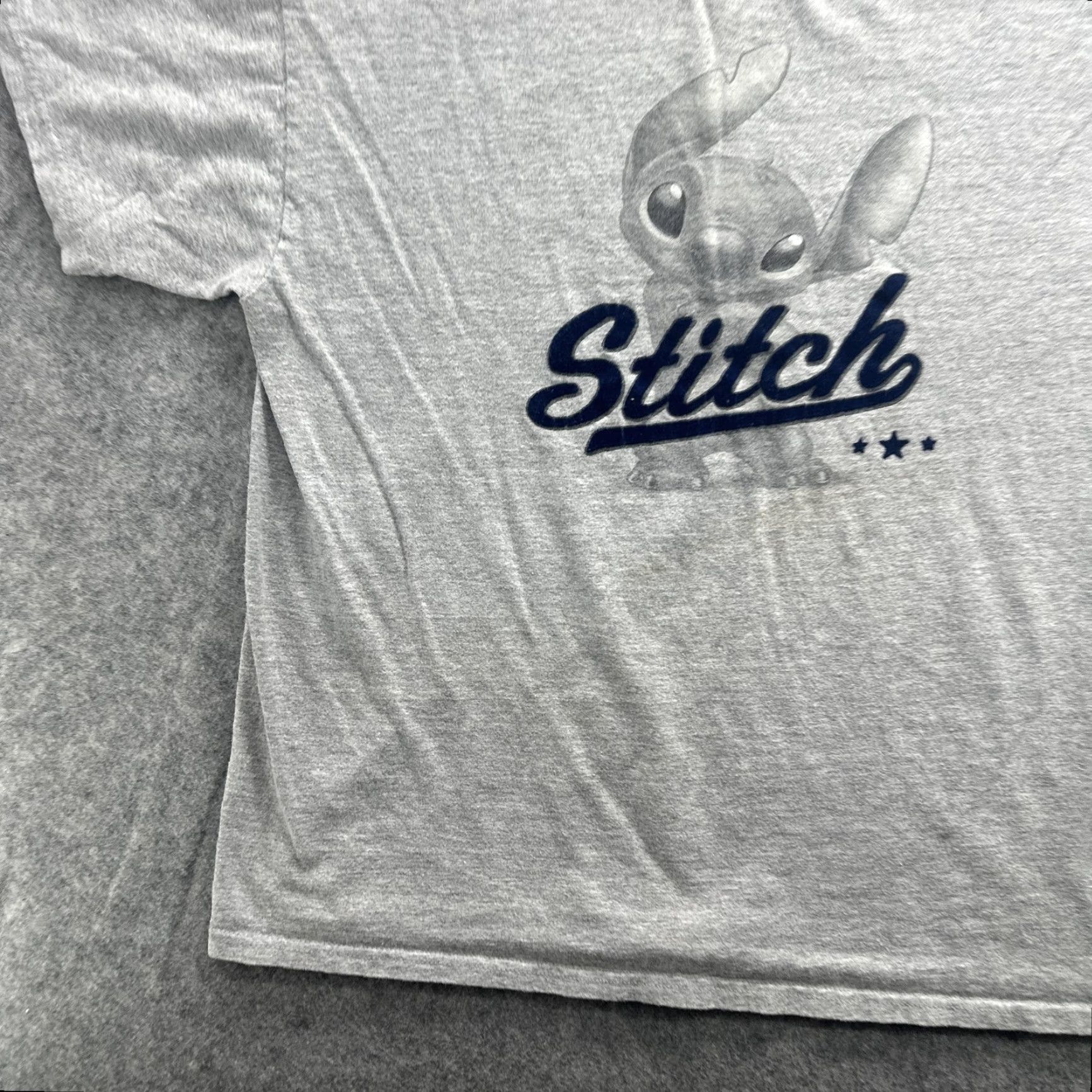 Disney Disney Stitch Shirt Mens Large Gray Graphic Tee Lilo & Stitch Movie Logo Size US L / EU 52-54 / 3 - 4 Thumbnail