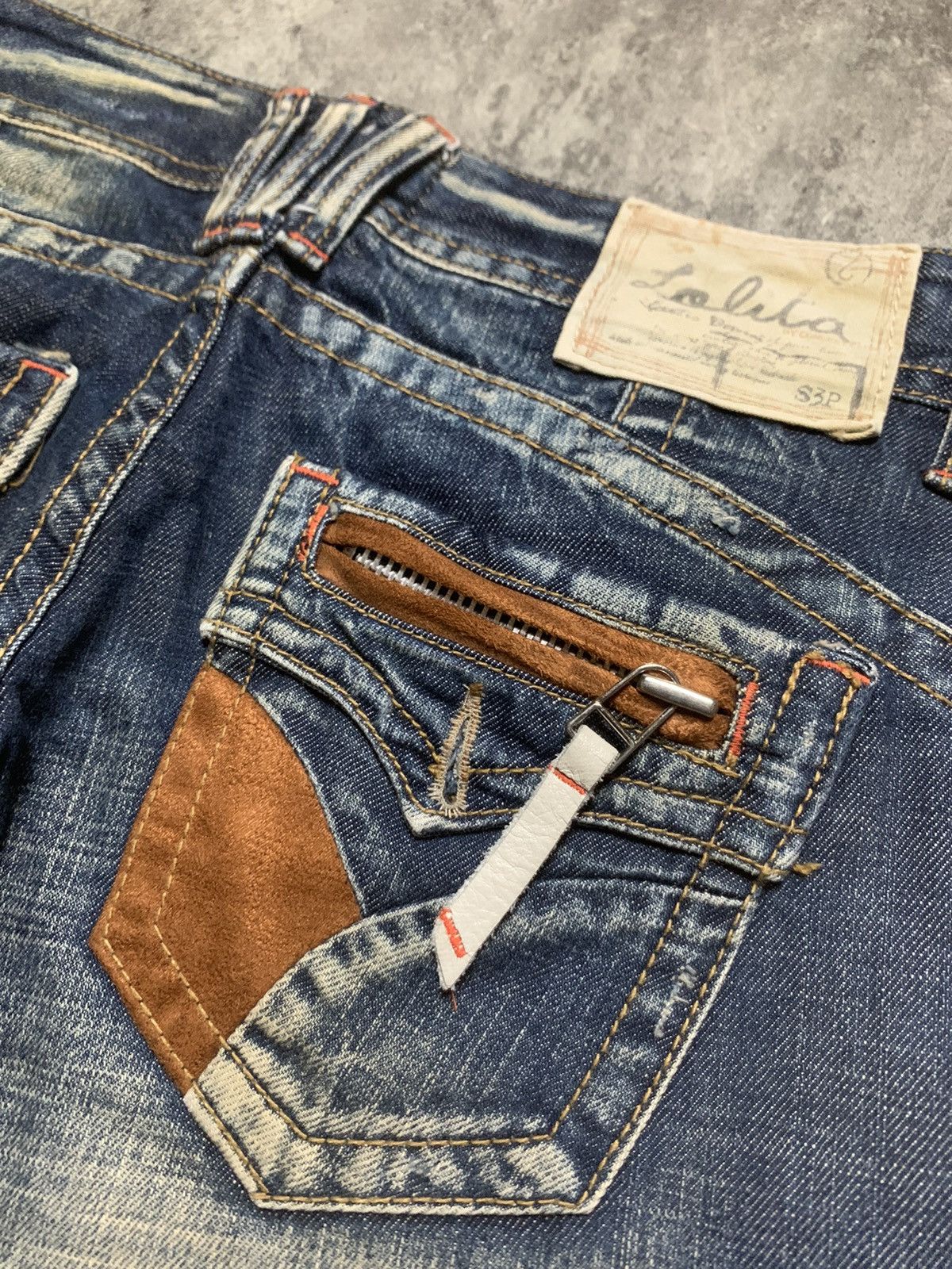 Tornado Mart Y2K Yoshitomo Nara x Lolita Acid Wash Clawmark Super Flare Size US 32 / EU 48 - 3 Thumbnail