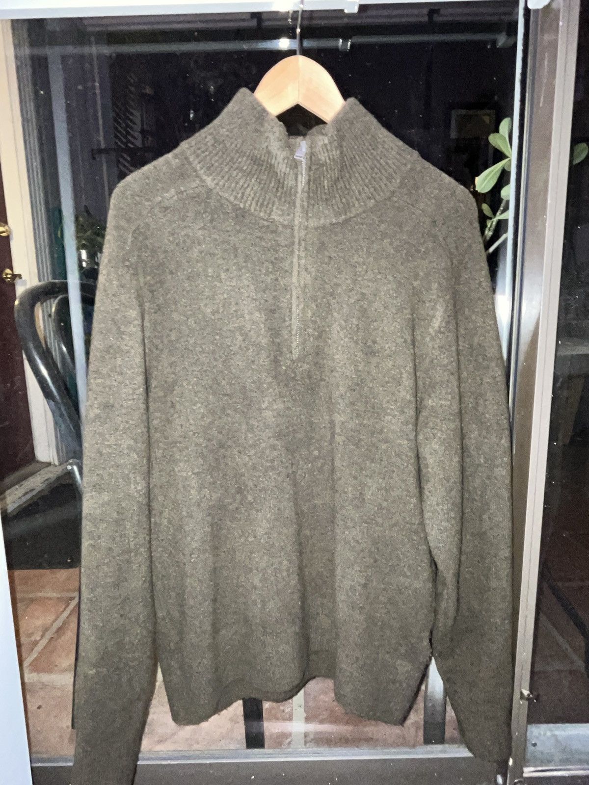 JW Anderson × Uniqlo J.W. Anderson Uniqlo half zip sweater Size US M / EU 48-50 / 2 - 2 Thumbnail