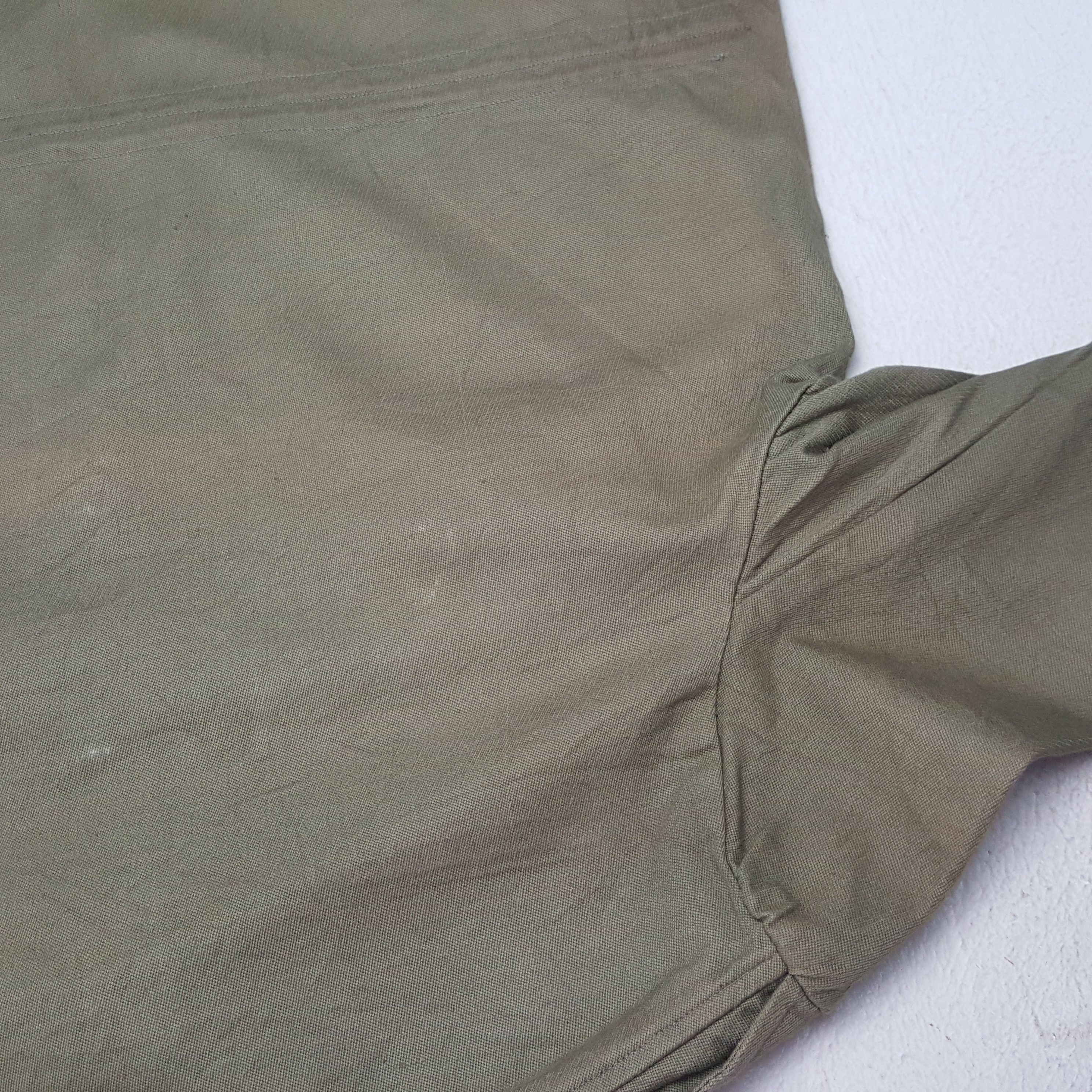 Vintage Army Green Military Style Jacket RR22 Size US L / EU 52-54 / 3 - 7 Thumbnail