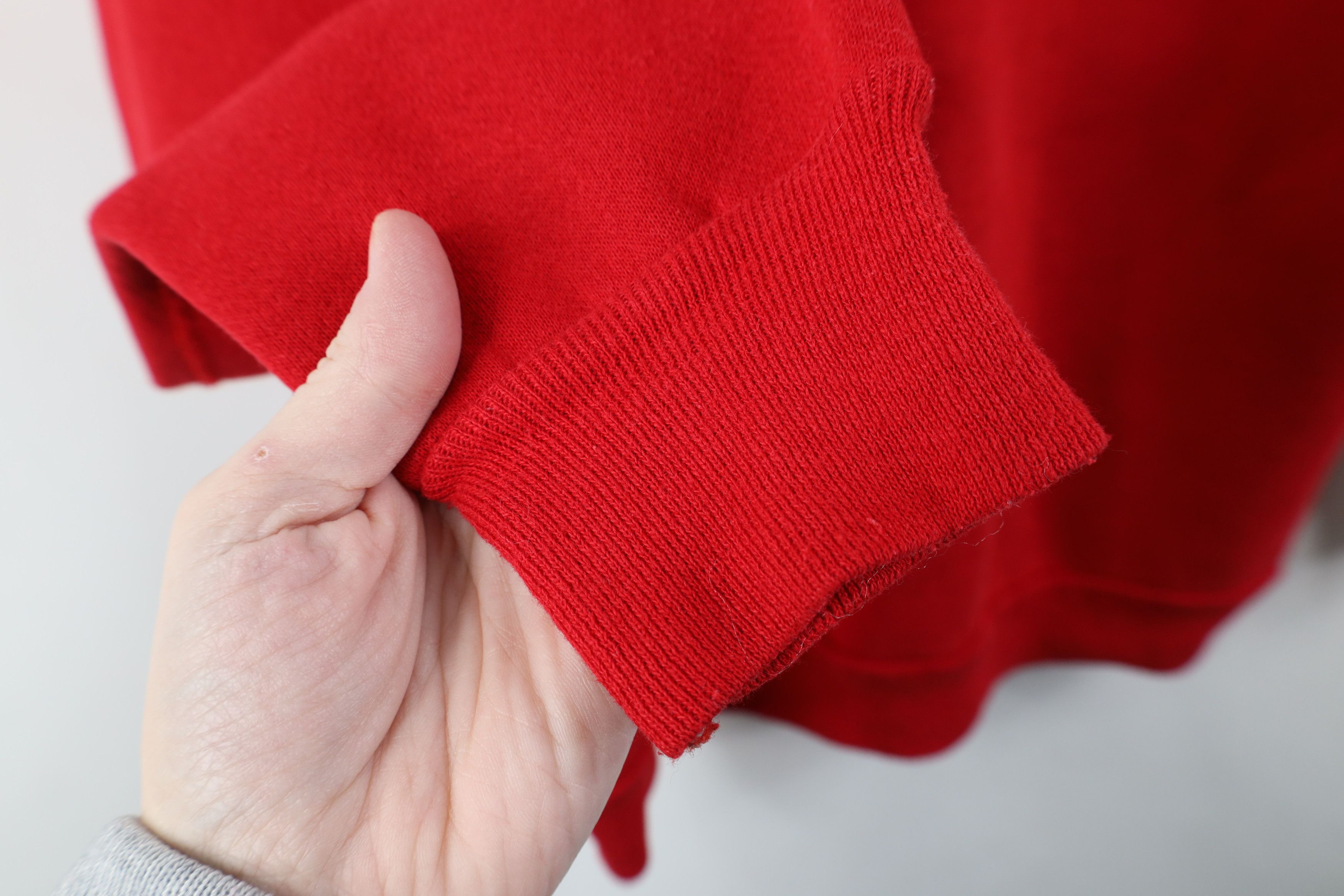 Vintage Vintage 70s 80s Heavyweight Crewneck Sweatshirt Red USA Size US L / EU 52-54 / 3 - 6 Thumbnail
