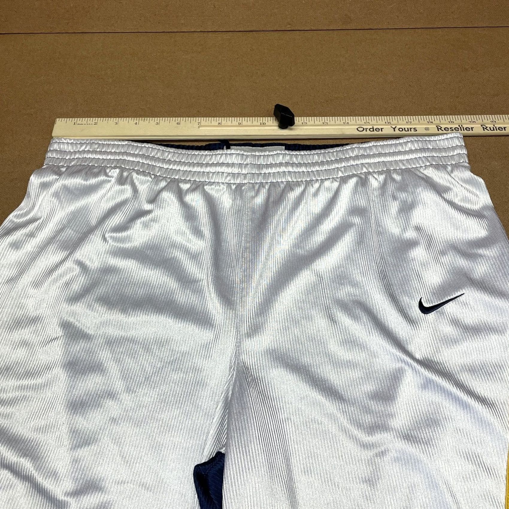 Nike Nike Reversible Basketball Shorts Mens L Navy White Yellow Play On Swoosh - Multicolor Colorblock Athletic Size US 33 - 5 Thumbnail