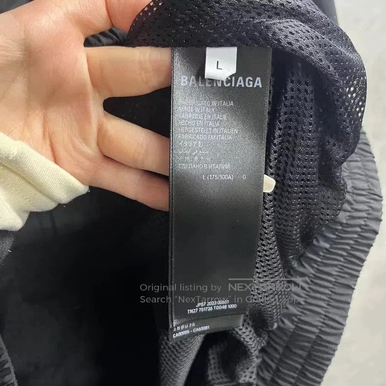 Balenciaga balenciaga black loose collar zip. Size US L / EU 52-54 / 3 - 5 Thumbnail