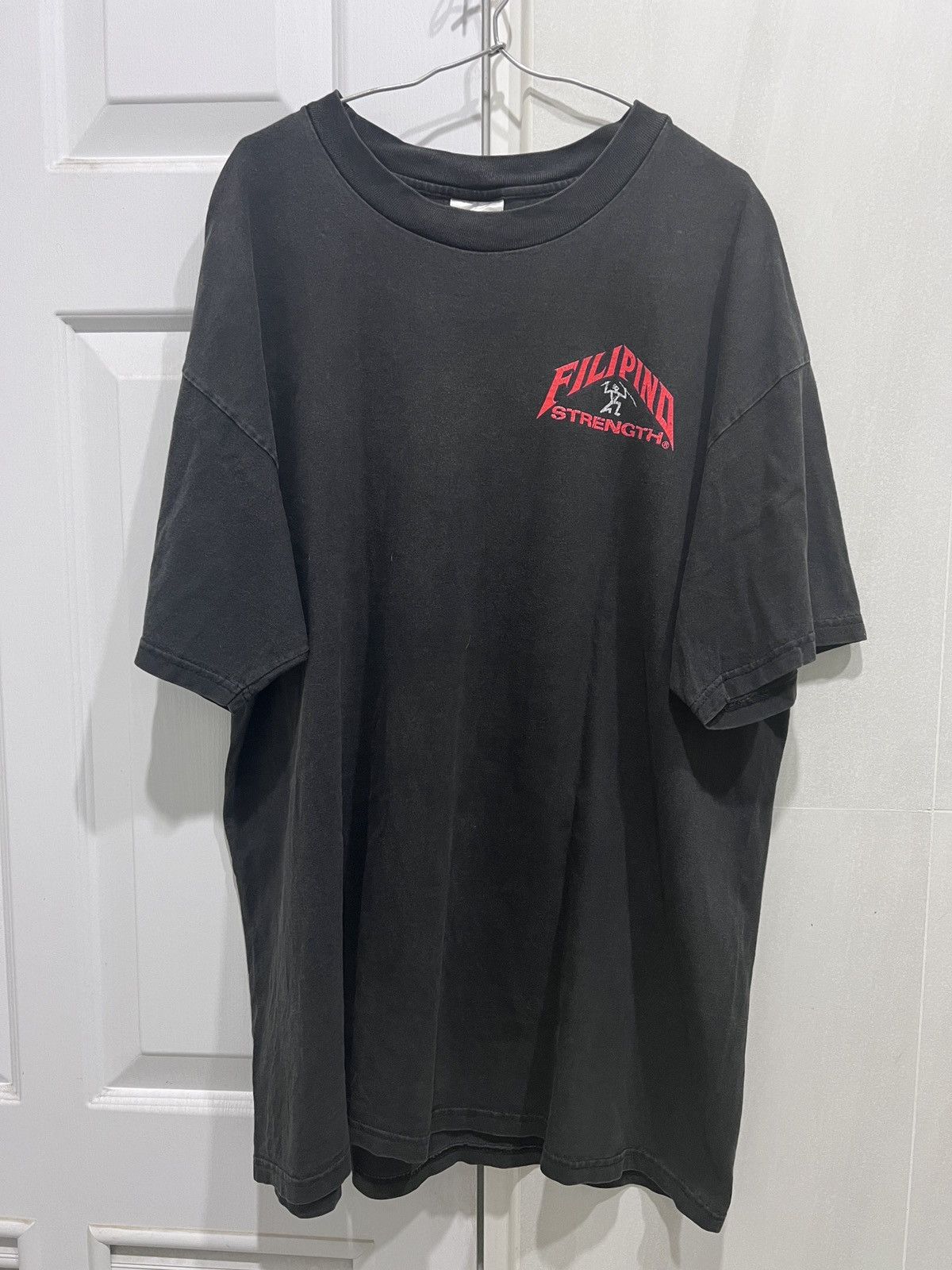 Vintage Vintage 90s Filipino Strength Gym Fitness Tee XL Faded Size US XL / EU 56 / 4 - 3 Thumbnail