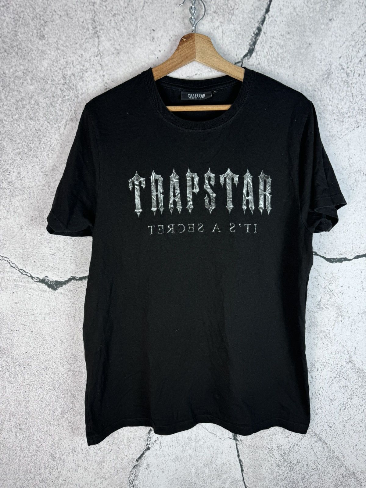 Streetwear × Trapstar London Trapstar London It's A Secret T