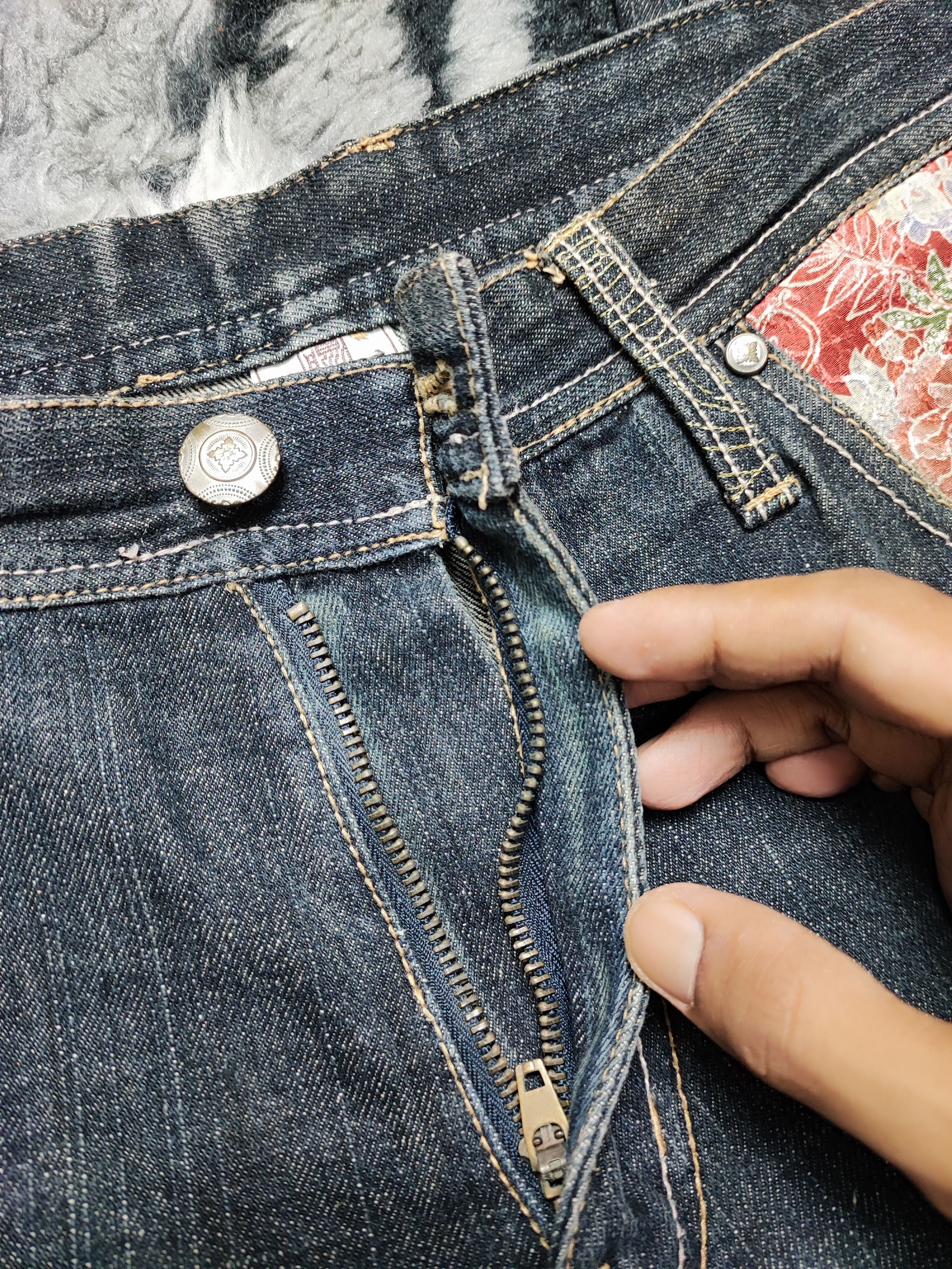 Japanese Brand Sukajan Phoenix Jeans Distressed by Gumu 34x28 Size US 34 / EU 50 - 19 Thumbnail
