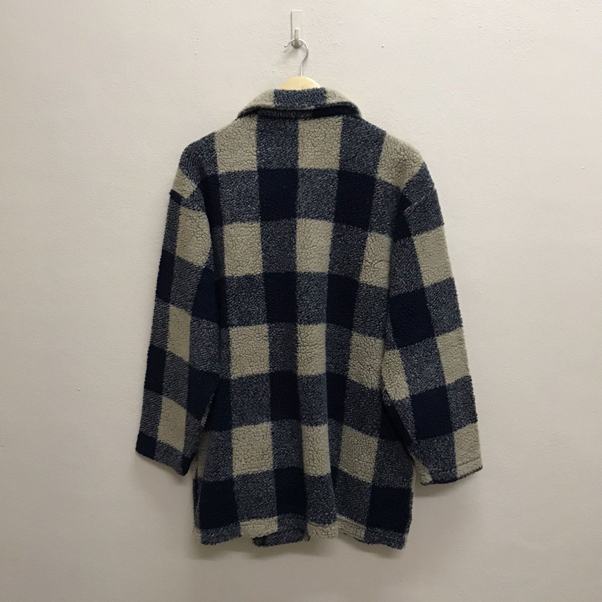 Chaps Ralph Lauren Chaps Ralph Lauren Wooden Button Plaid Checked Fleece Jacket Size US L / EU 52-54 / 3 - 16 Thumbnail