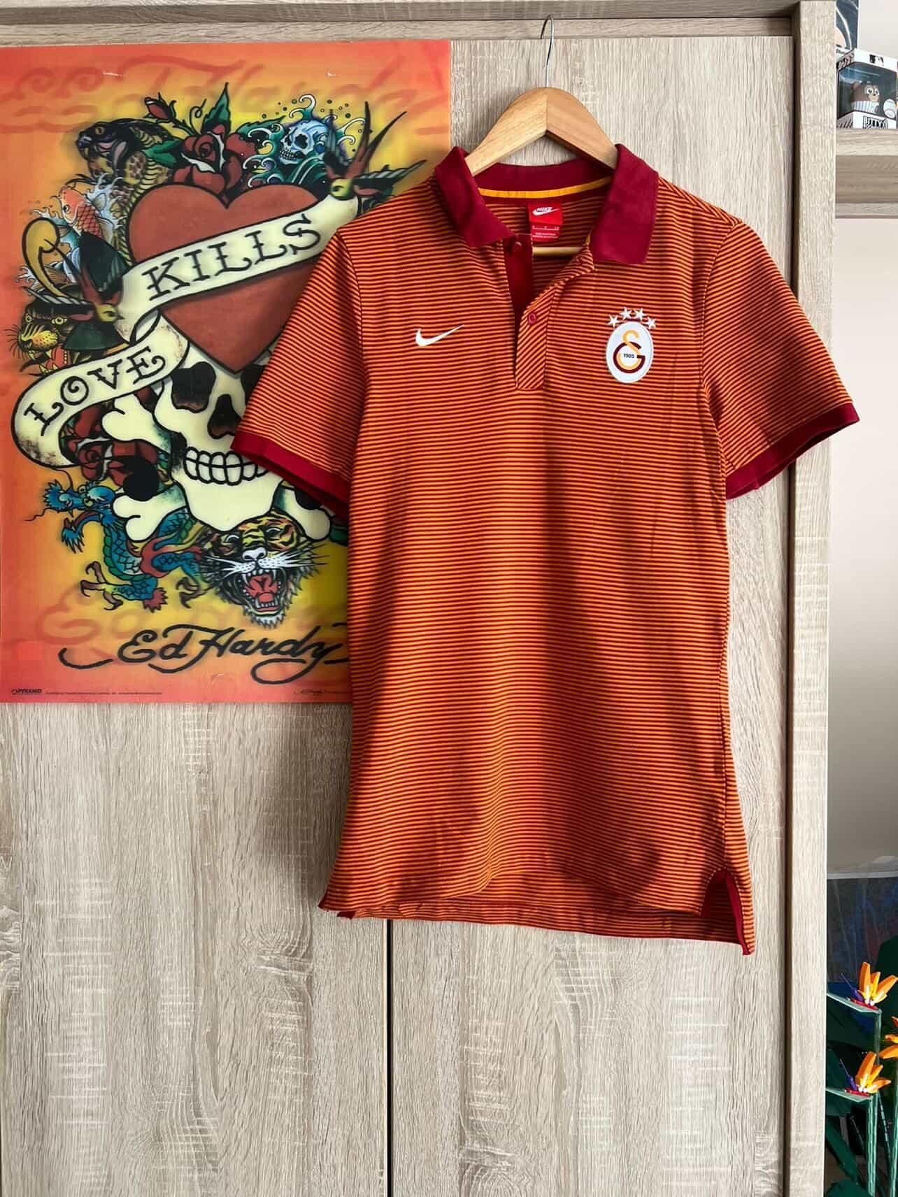Nike Nike 1905 Galatasaray soccer Jersey Size US S / EU 44-46 / 1 - 1 Thumbnail