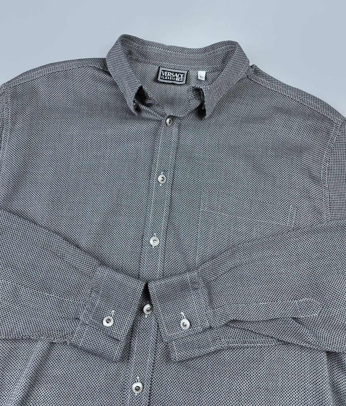 Versace Vintage 90s Versace Classic V2 LS Metallic Button Shirt L Size US L / EU 52-54 / 3 - 1 Thumbnail