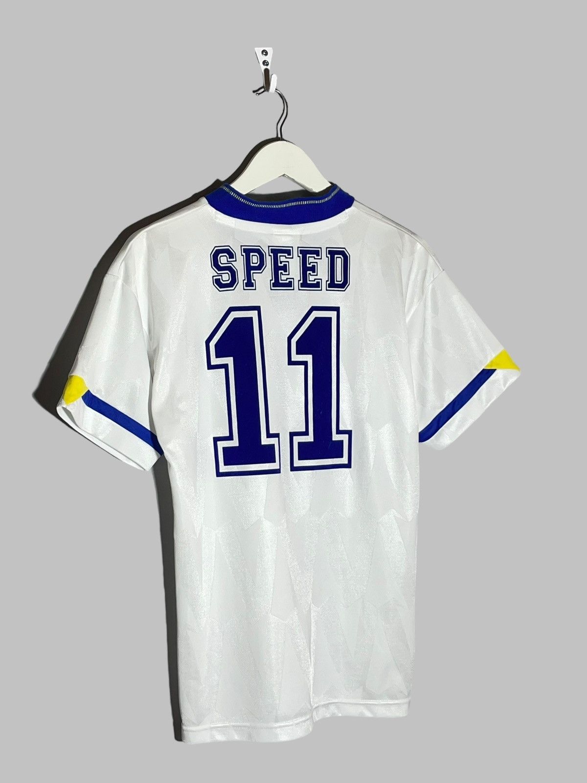 Vintage #11 Speed Leeds United 1991/92 Home Vintage Football Shirt Size US S / EU 44-46 / 1 - 1 Thumbnail