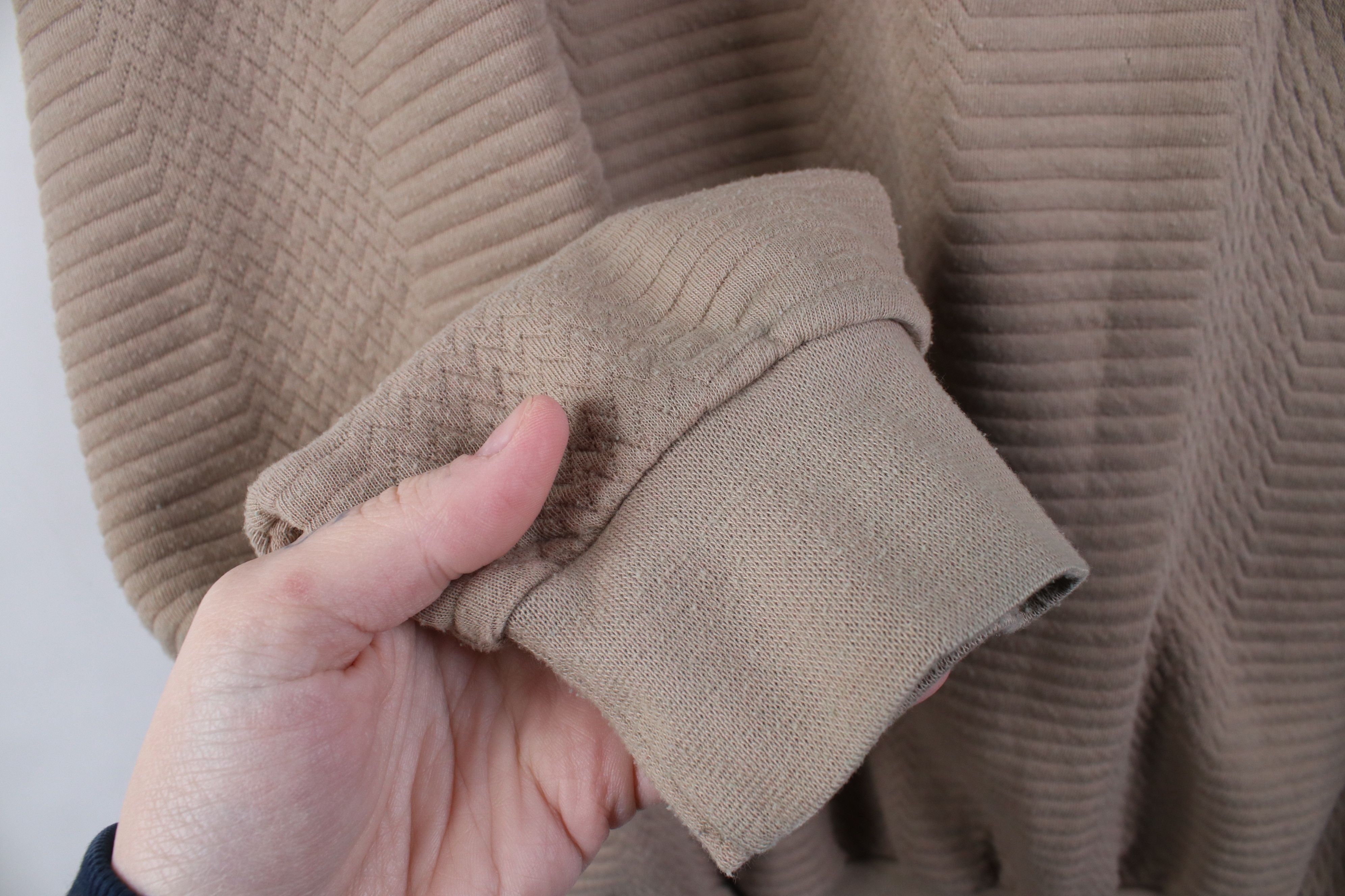 Vintage Vintage 90s Streetwear Textured Pullover Polo Shirt Beige Size US L / EU 52-54 / 3 - 7 Thumbnail