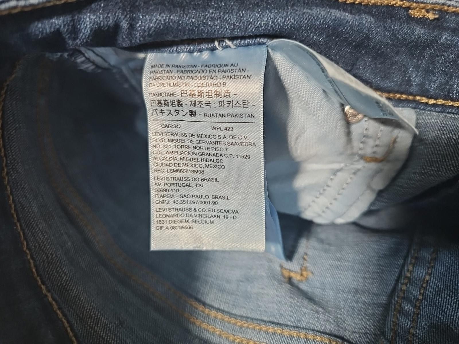 Levi's Womens Levis 725 High Rise Bootcut Sz 32x32 Jeans Size 32" / US 10 / IT 46 - 4 Thumbnail
