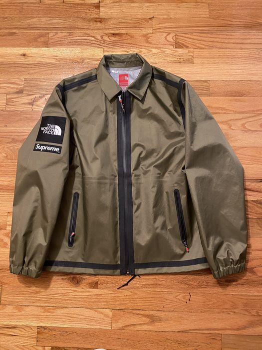 The North Face Summit Series Outer Tape Seam Coaches Jacket