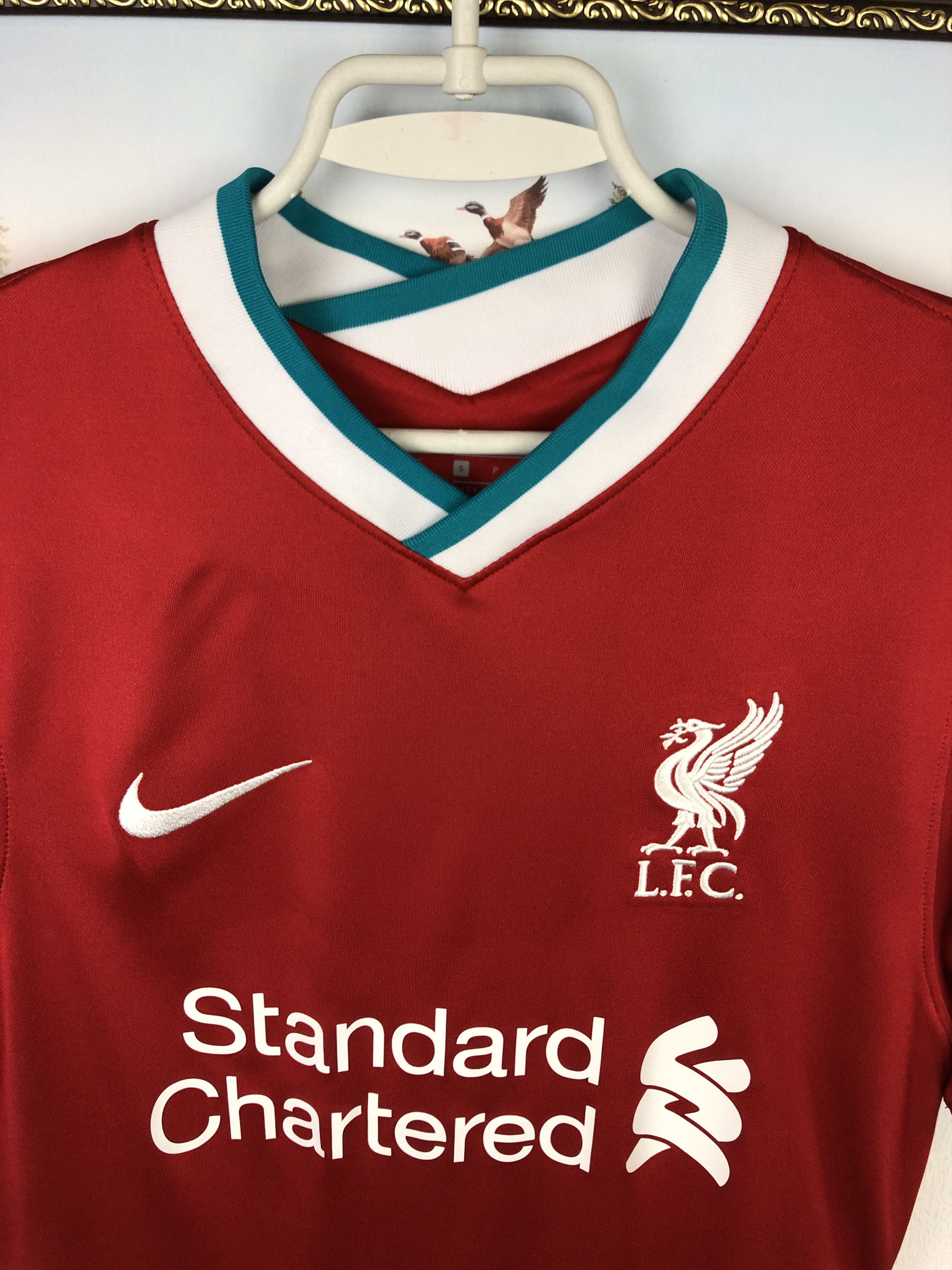 Other Liverpool Home football shirt 2020 Soccer Nike Jersey Red Size US S / EU 44-46 / 1 - 4 Thumbnail