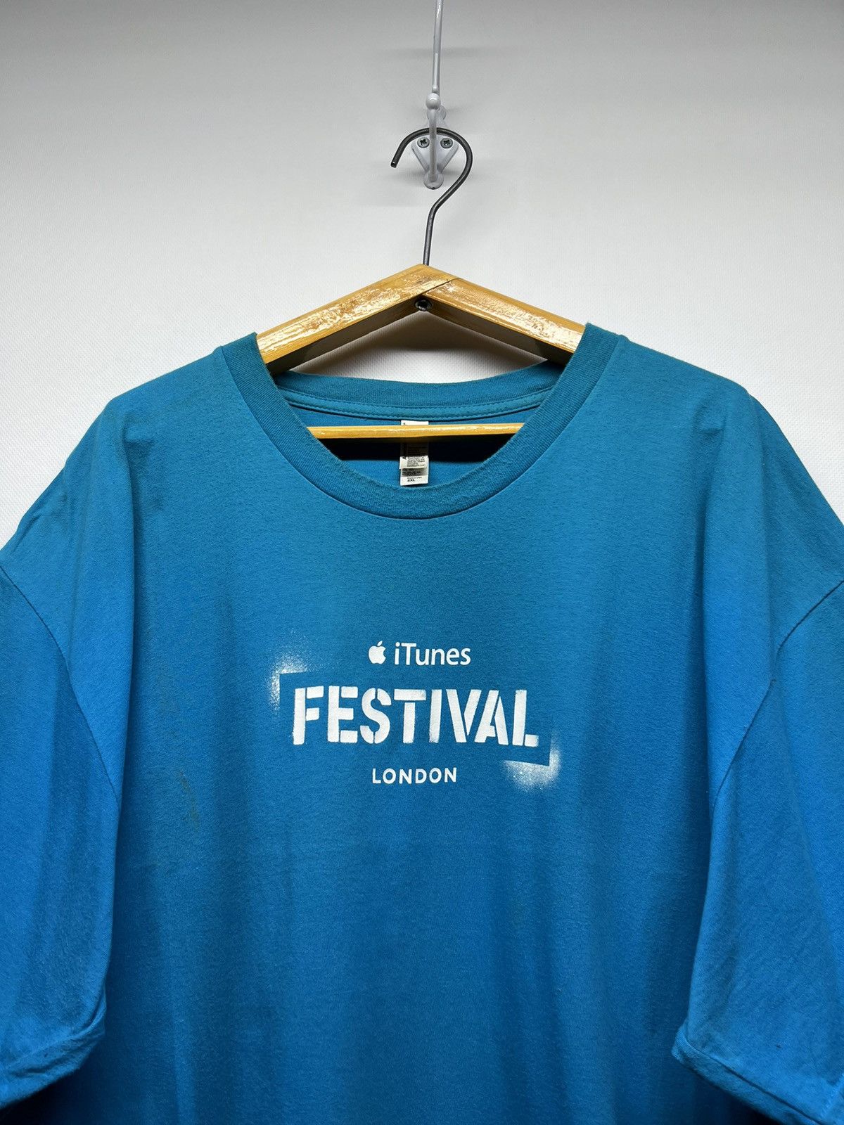 Apple × Vintage Vintage Y2k Apple ITunes Festival London USA T-Shirt 00’s Size US XXL / EU 58 / 5 - 3 Thumbnail
