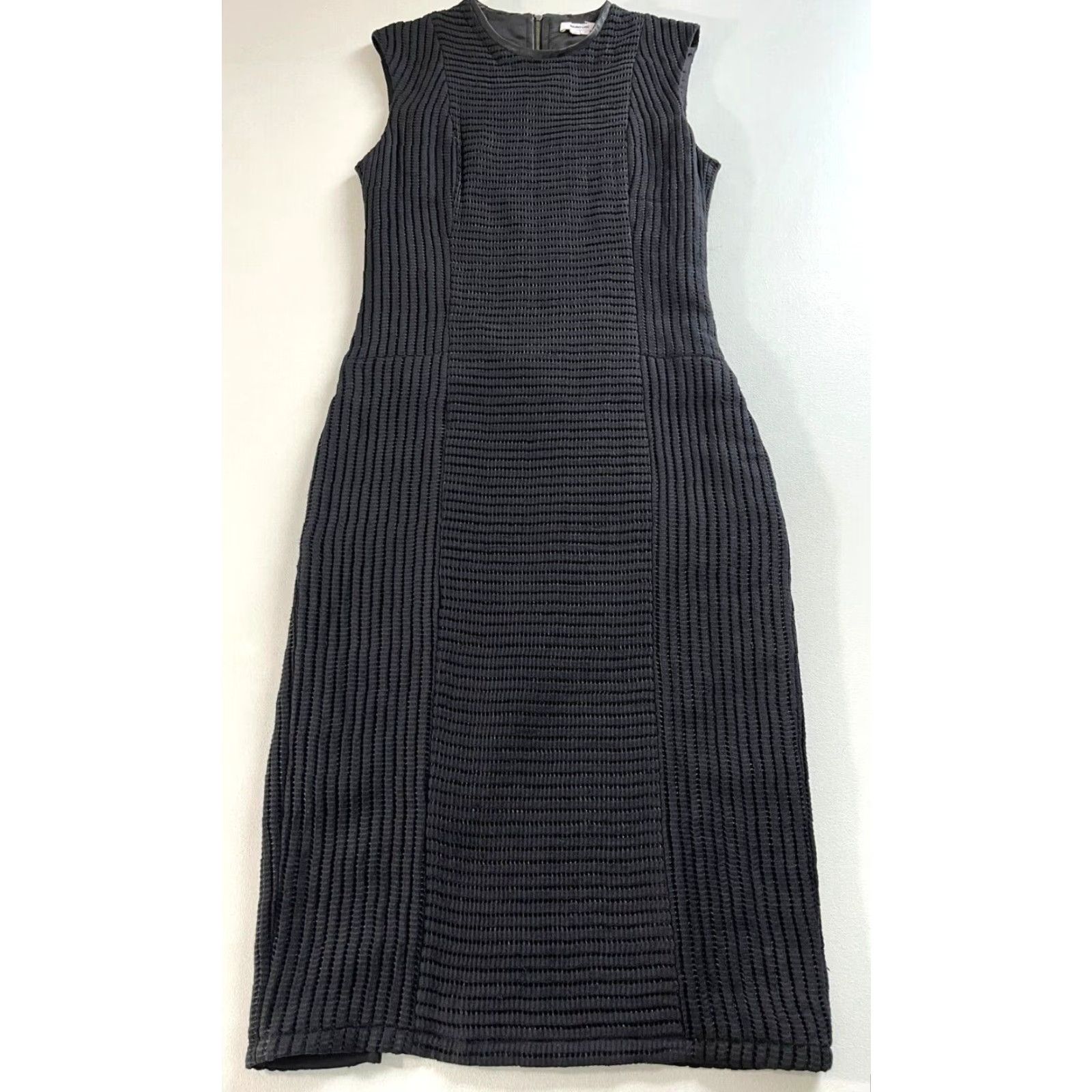 Helmut Lang VINTAGE Helmut Lang Sleeveless Midi Dress Woman/Women Black Textured Bodycon Sz 4 Round Neck Zip Lined Classic Designer 90s Size S / US 4 / IT 40 - 5 Thumbnail