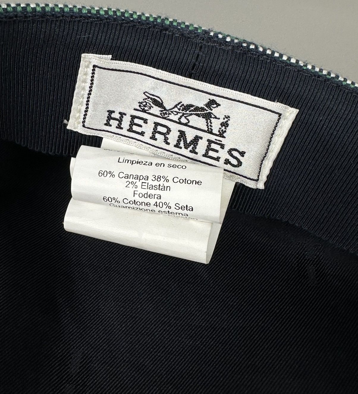 Hermes Hermes - 2010 Cavalle Casquette Hat - Logo on Buttons - Navy Size ONE SIZE - 10 Thumbnail