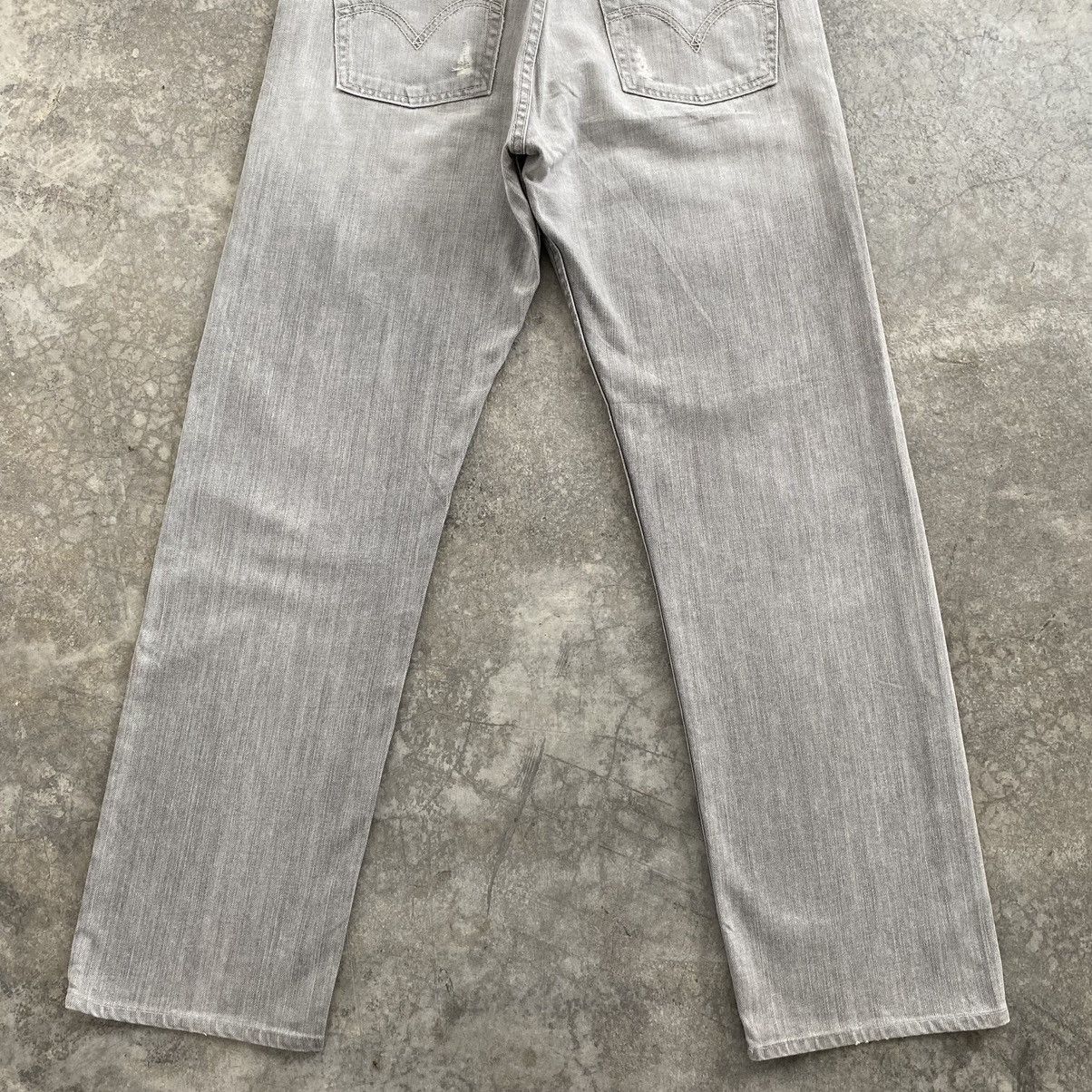 Levi's Vintage 2004 Levis 505 Light Grey Denim Jeans Size US 35 - 14 Thumbnail