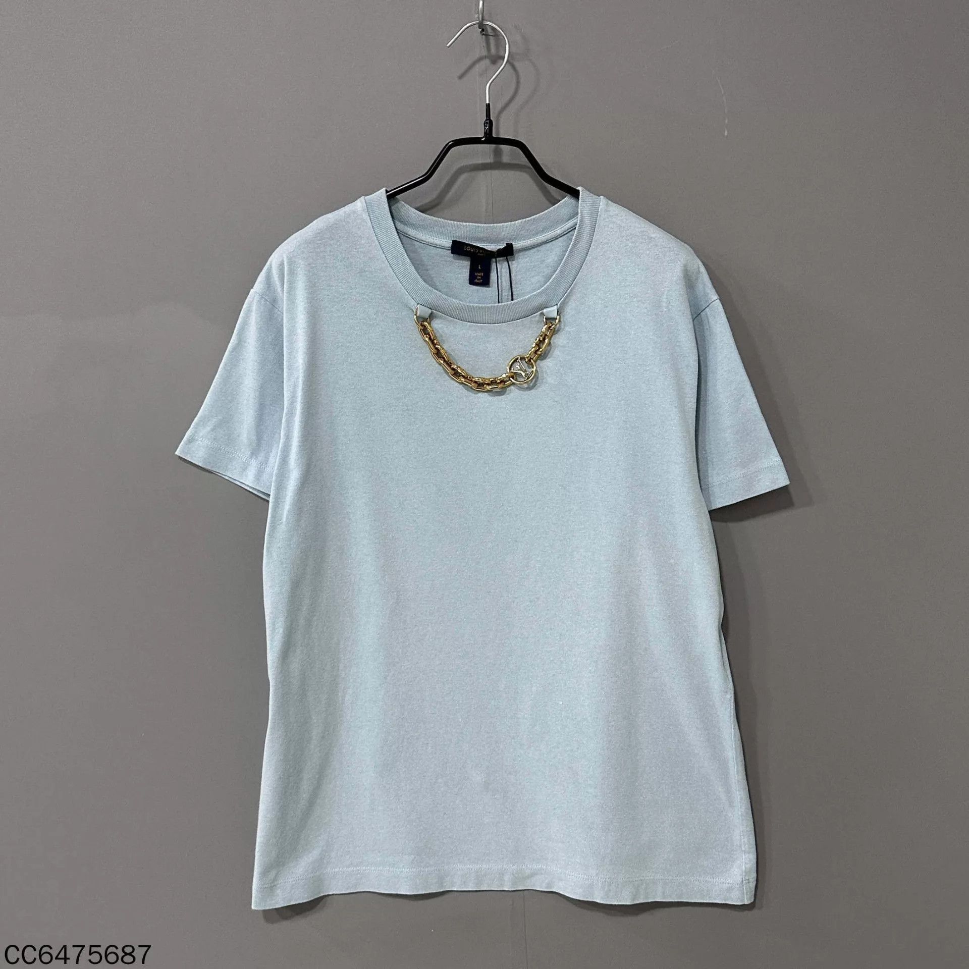 Louis Vuitton LV gold chain logo light blue short-sleeve Size L / US 10 / IT 46 - 1 Thumbnail