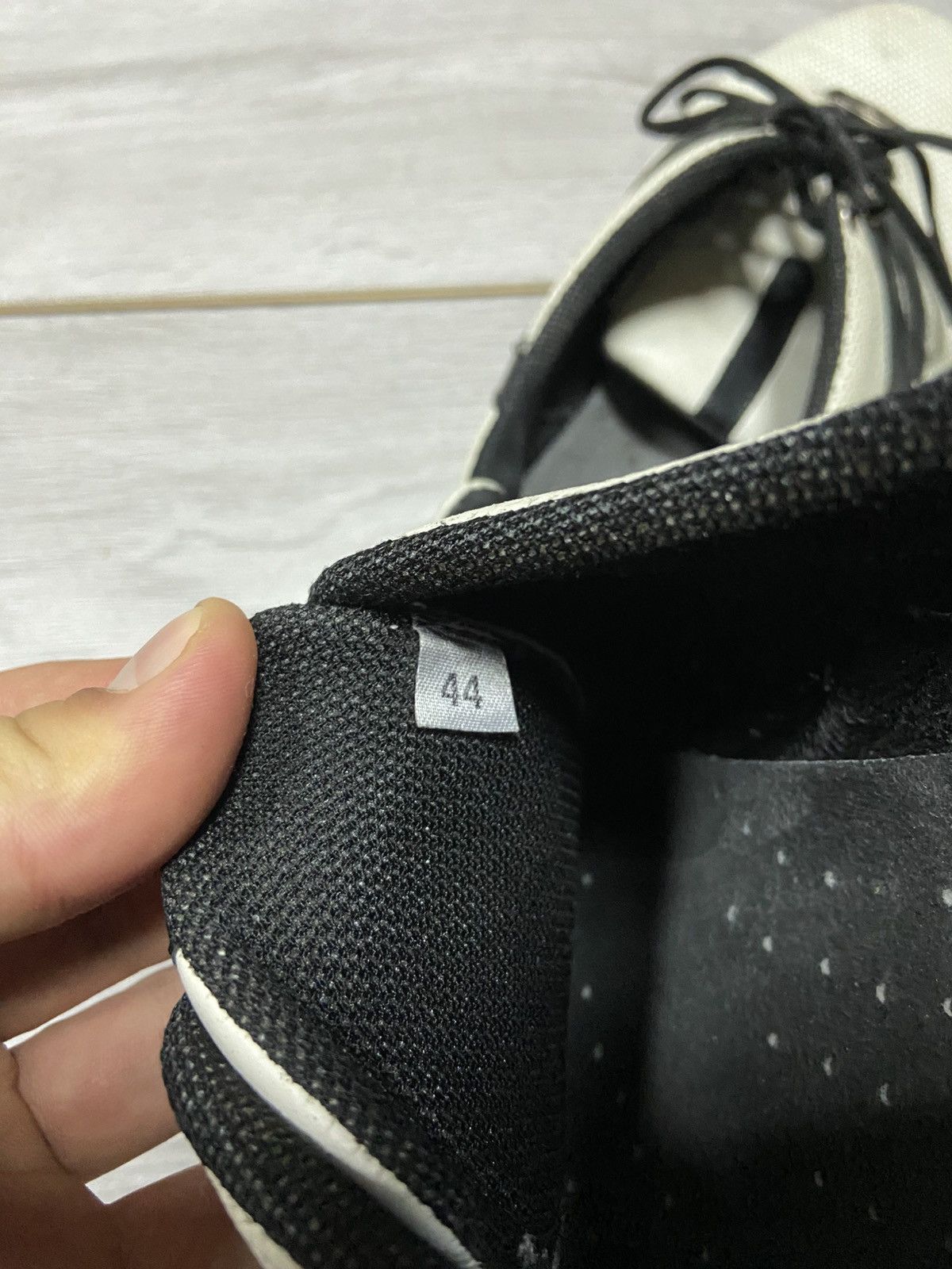 Versace Versace sneakers shoes leather Size US 11 / EU 44 - 14 Thumbnail