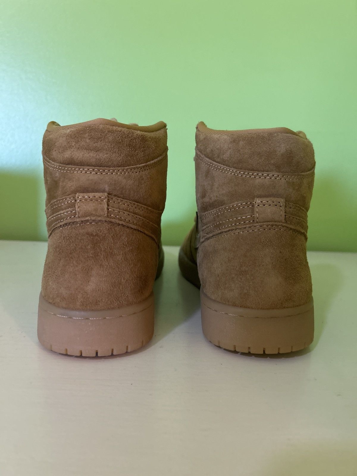 Jordan Brand Nike Air Jordan 1 Retro High Wheat Size US 8.5 / EU 41-42 - 4 Thumbnail