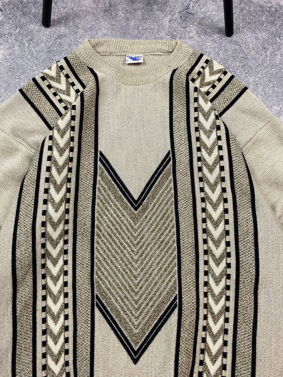 Vintage Vintage Sweater 1990s Knit Striped 3D Knit Button Neck Sweater Size XL Size US L / EU 52-54 / 3 - 3 Thumbnail