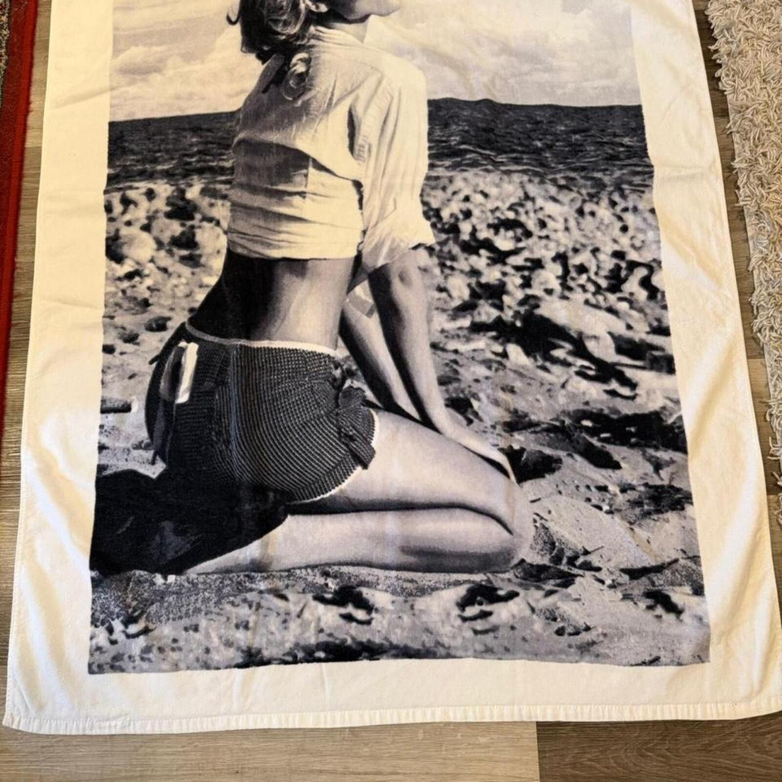 Guess vintage guess beachwear beach towel 00s Size ONE SIZE - 3 Thumbnail