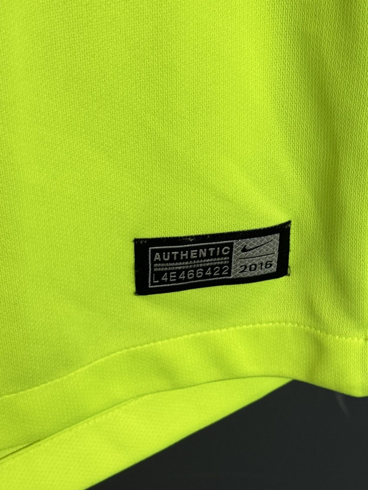 Nike Manchester City 16/17 Goalkeeper Football Long Sleeve Jersey Size US M / EU 48-50 / 2 - 4 Thumbnail