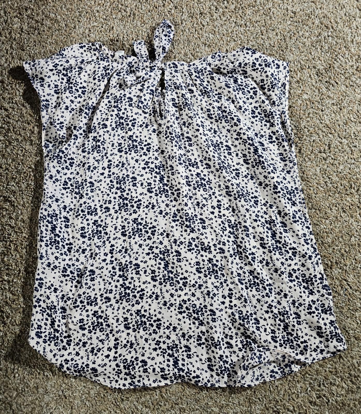 Designer LC Lauren Conrad Floral Sheer Sleeveless Pleated Blouse Sz M Size M / US 6-8 / IT 42-44 - 4 Thumbnail
