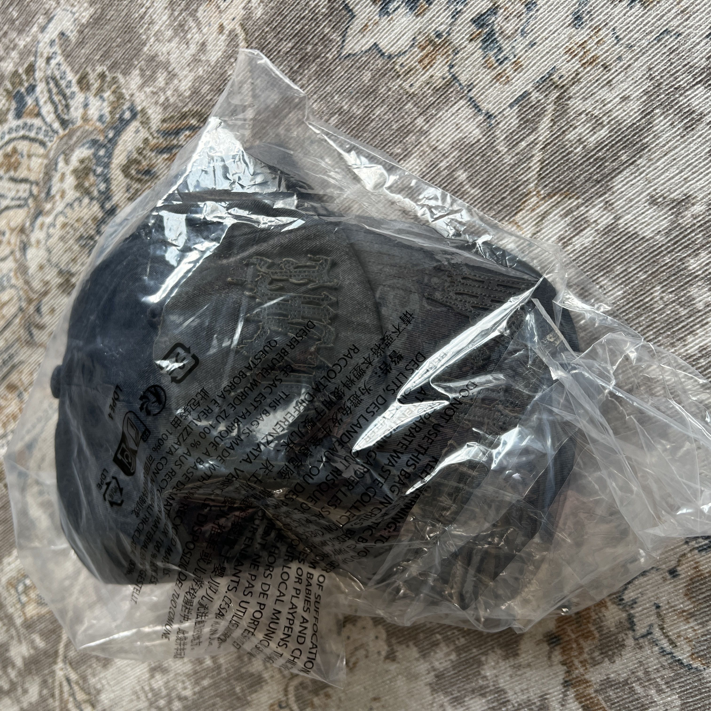 Supreme LEATHER APPLIQUÉ 6-PANEL CAP Size ONE SIZE - 2 Thumbnail