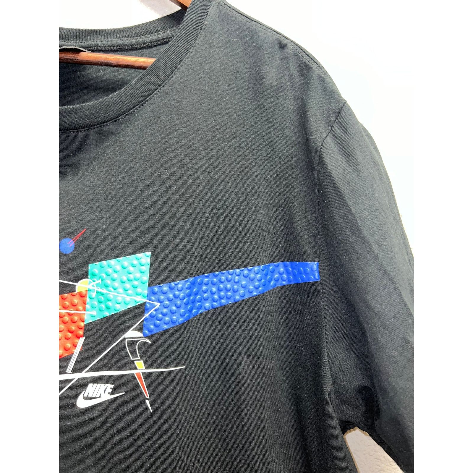 Nike Nike Game Changer Shirt Mens NSW Black Multicolor Logo 2XL Size US XXL / EU 58 / 5 - 5 Thumbnail