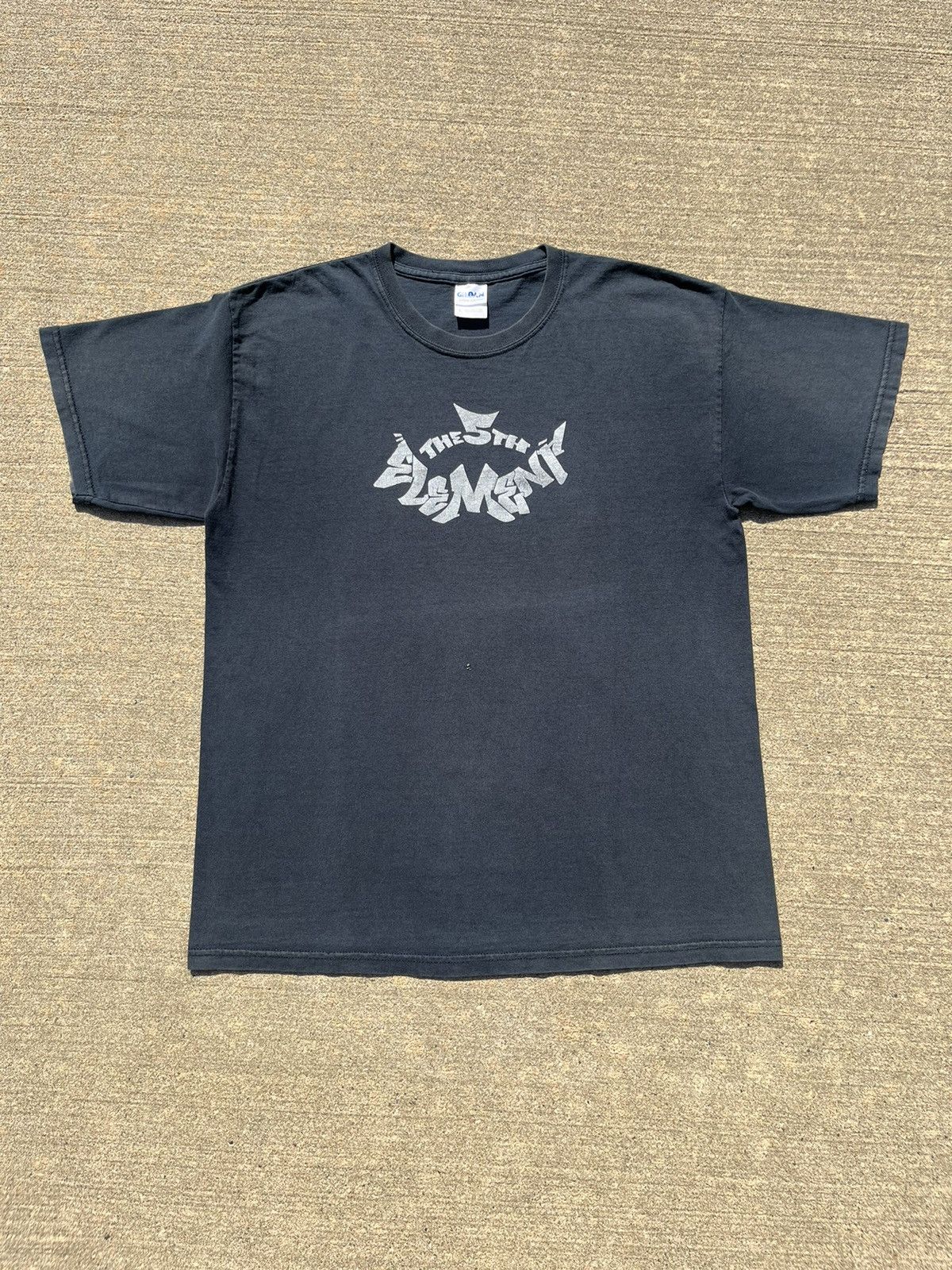 Rap Tees VINTAGE Y2K THE5TH ELEMENT HIP-HOP T-SHIRT Size US L / EU 52-54 / 3 - 5 Thumbnail