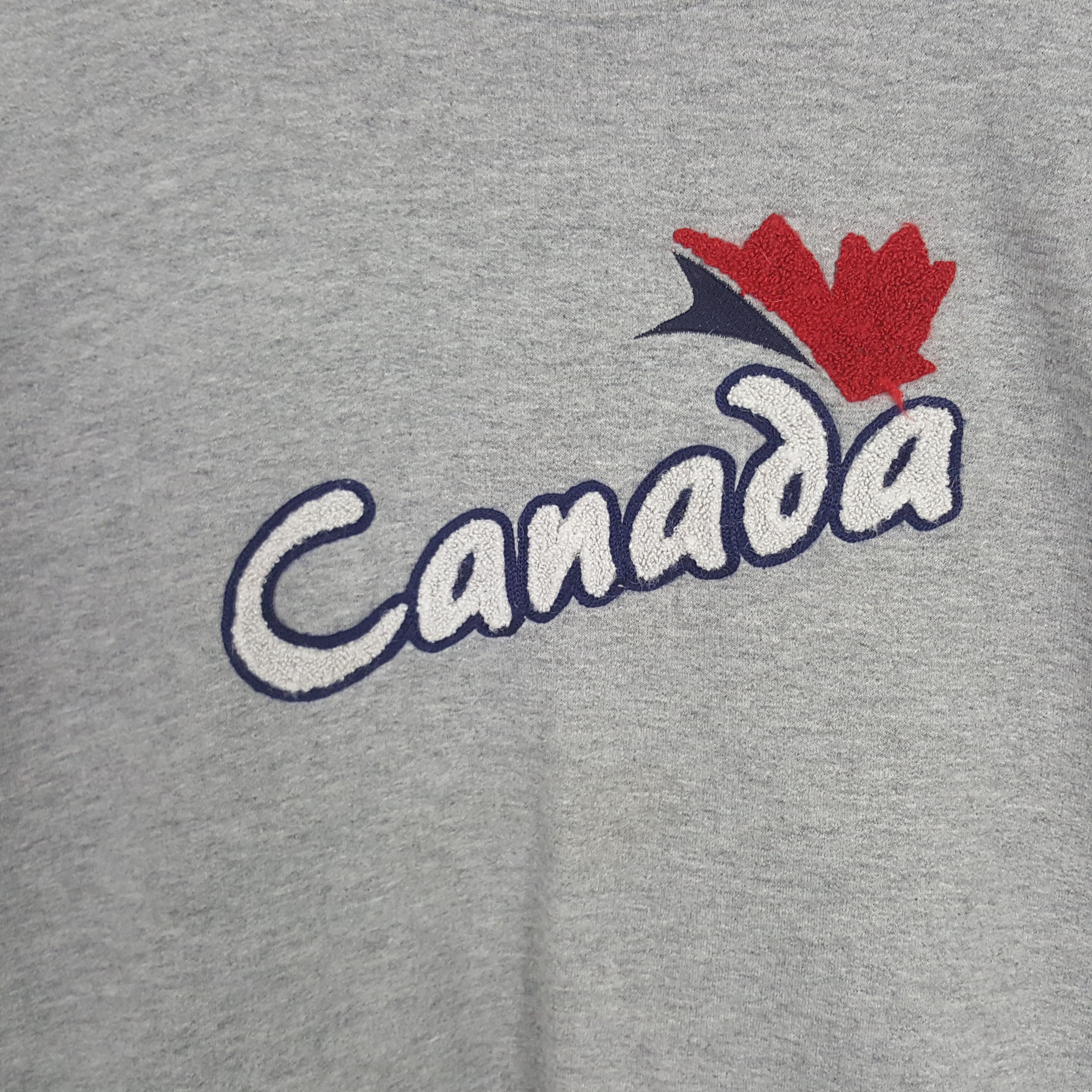 ATTRACTIONS × Vintage Vintage Canada Patch Logo Sweatshirt Size US XL / EU 56 / 4 - 2 Thumbnail