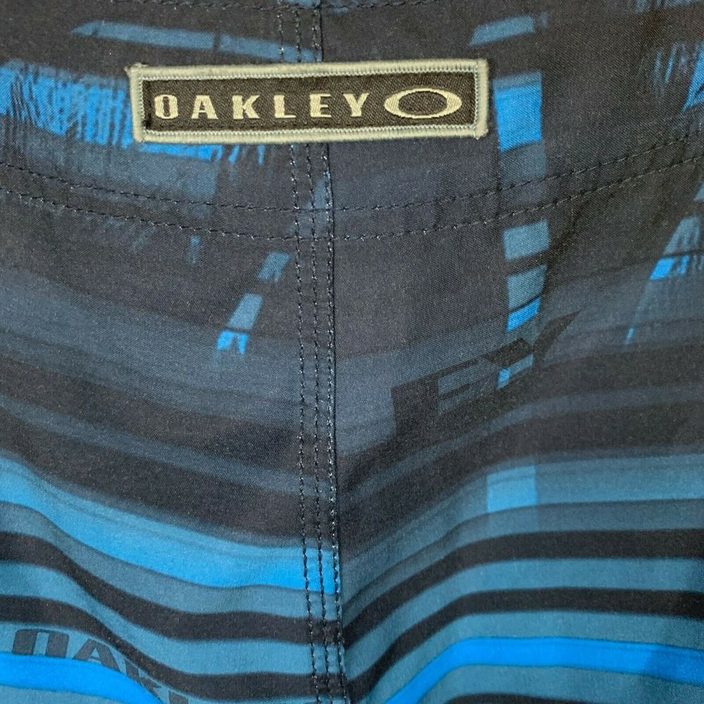 Oakley Oakley 36 Swim Trunks Surf Board Shorts Blue Swimming Stripe Size US 36 / EU 52 - 9 Thumbnail