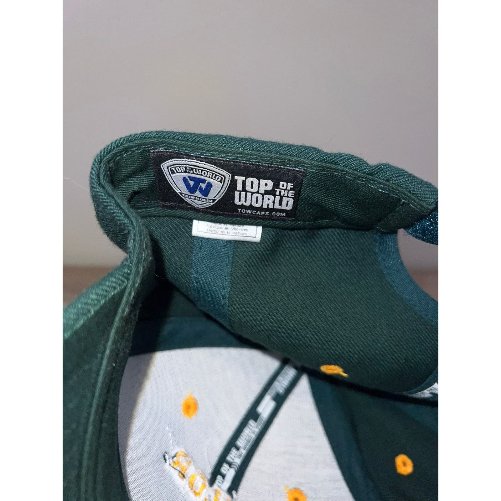 Top Of The World Baylor Bears Hat College Unviersity Big 12 Green Cap NCAA OS Size ONE SIZE - 7 Thumbnail