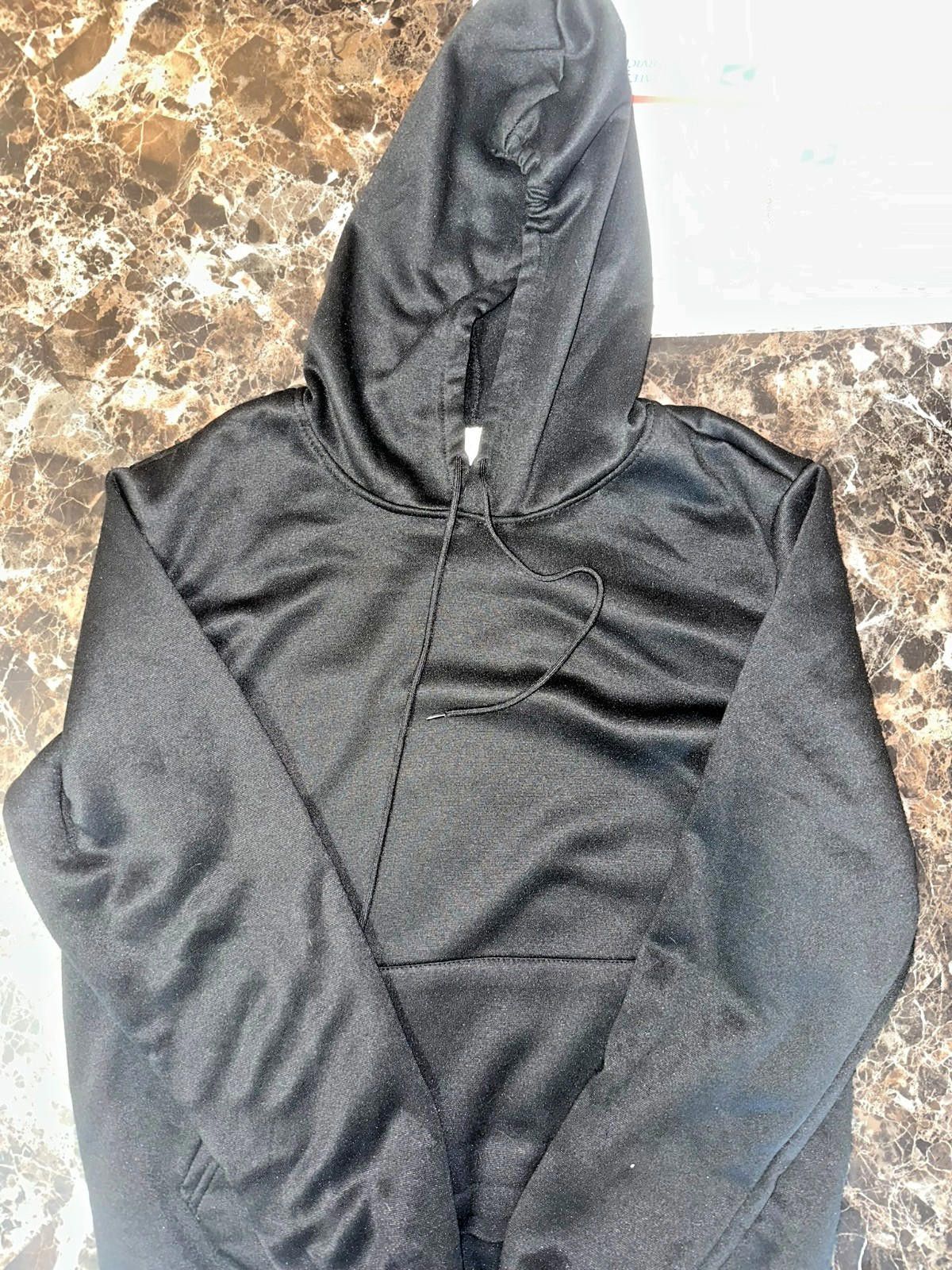 The Unbranded Brand See the World" Hoodie – Size L Travel Graphic Size US L / EU 52-54 / 3 - 4 Thumbnail