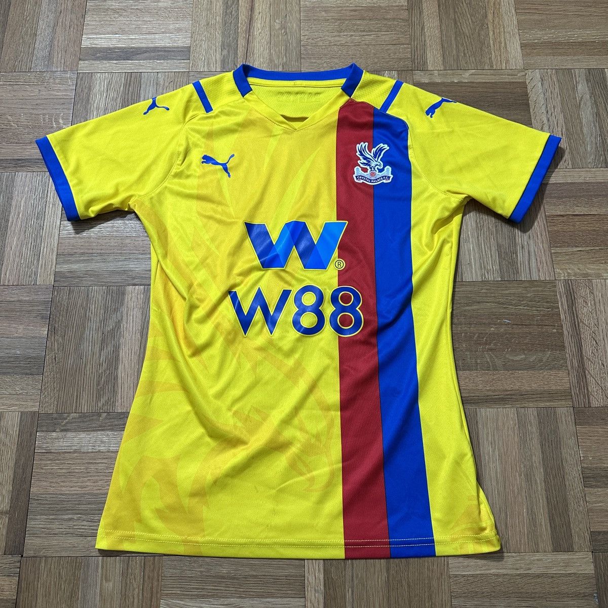 Puma Crystal Palace jersey Size US XS / EU 42 / 0 - 1 Thumbnail