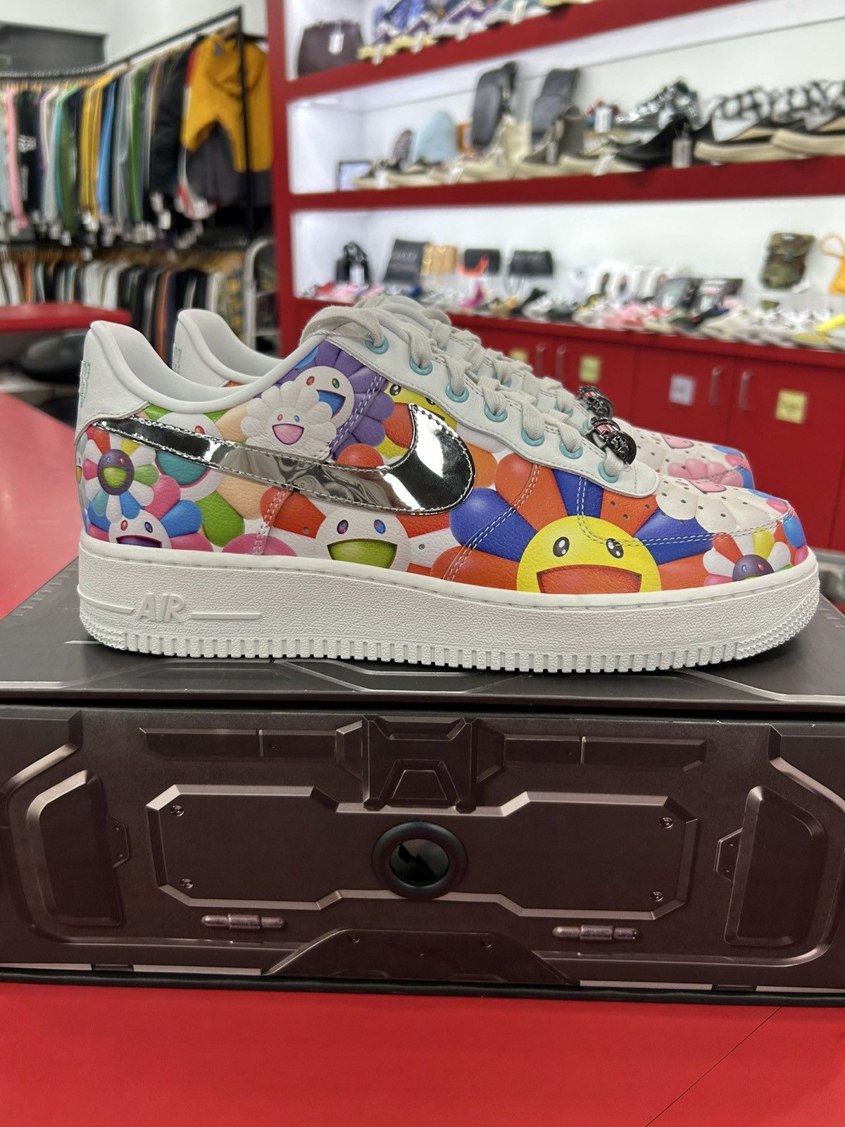 Nike Nike RTFKT Murakami Air Force 1 Size 10 Size US 10 / EU 43 - 4 Thumbnail
